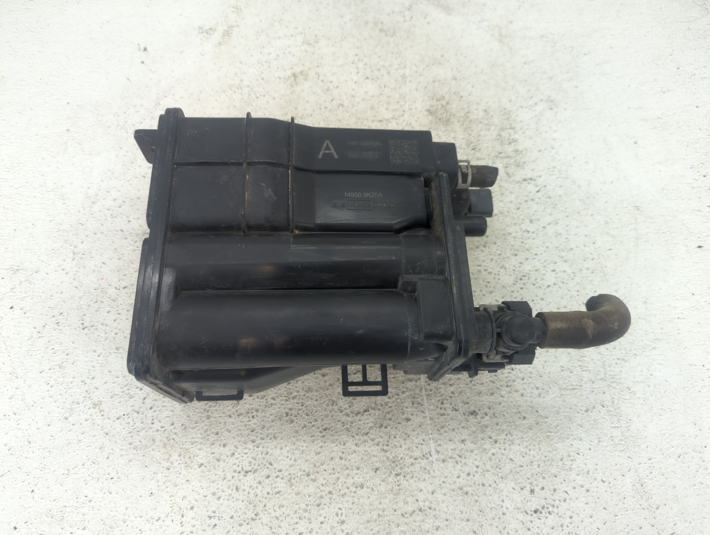 2023 Nissan Versa Fuel Vapor Charcoal Canister - Oemusedautoparts1.com