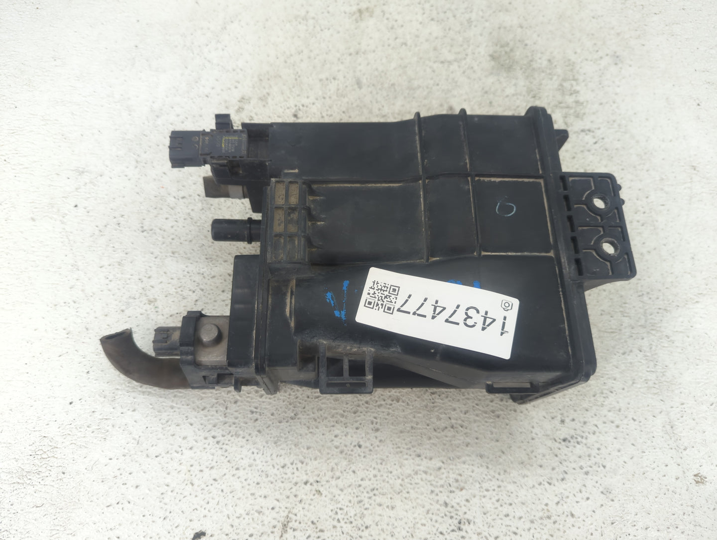 2023 Nissan Versa Fuel Vapor Charcoal Canister - Oemusedautoparts1.com