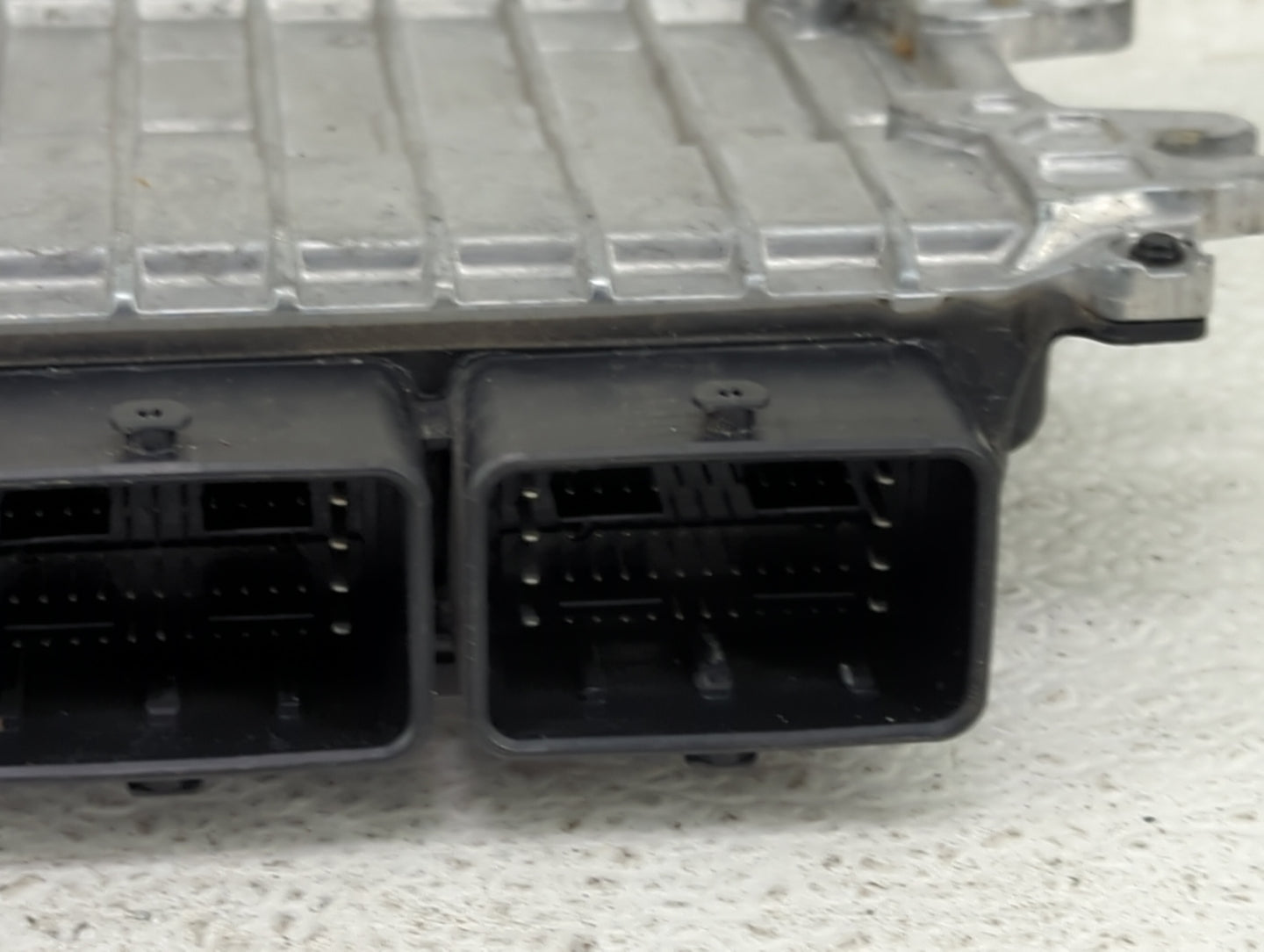 2020-2022 Nissan Versa PCM Engine Control Computer ECU ECM PCU OEM P/N:NEC985-247 Fits Fits 2020 2021 2022 OEM Used Auto Par