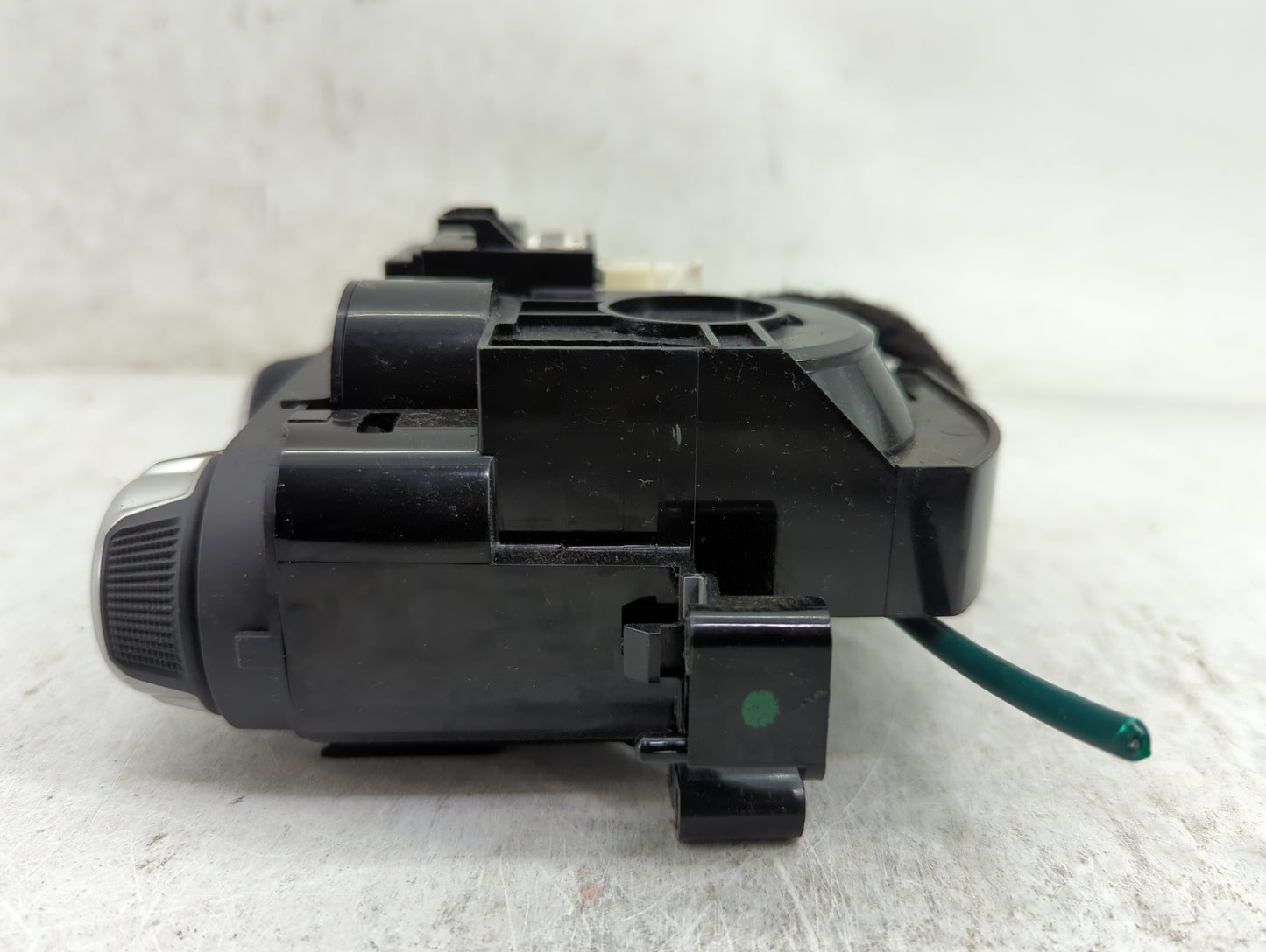 2020-2022 Nissan Versa Climate Control Module Temperature AC/Heater Replacement P/N:T669216A Fits Fits 2018 2019 2020 2021 2