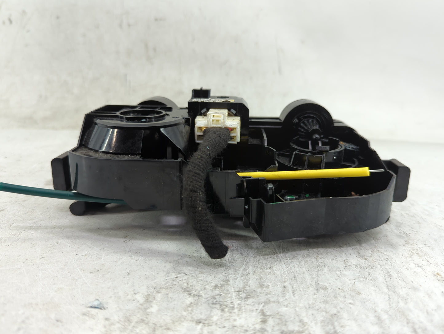 2020-2022 Nissan Versa Climate Control Module Temperature AC/Heater Replacement P/N:T669216A Fits Fits 2018 2019 2020 2021 2