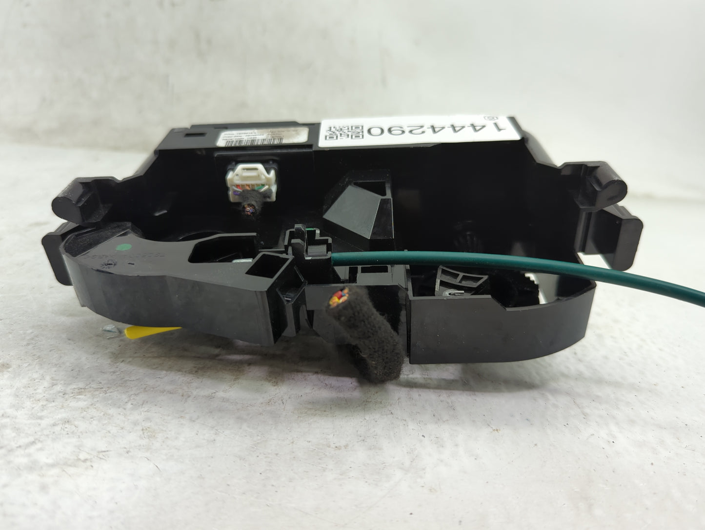 2020-2022 Nissan Versa Climate Control Module Temperature AC/Heater Replacement P/N:T669216A Fits Fits 2018 2019 2020 2021 2