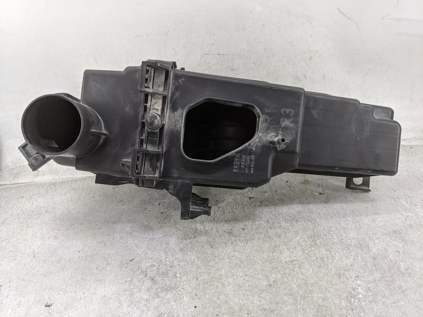 2020-2022 Nissan Versa Air Cleaner Intake-duct Hose Tube 1476852 - Oemusedautoparts1.com