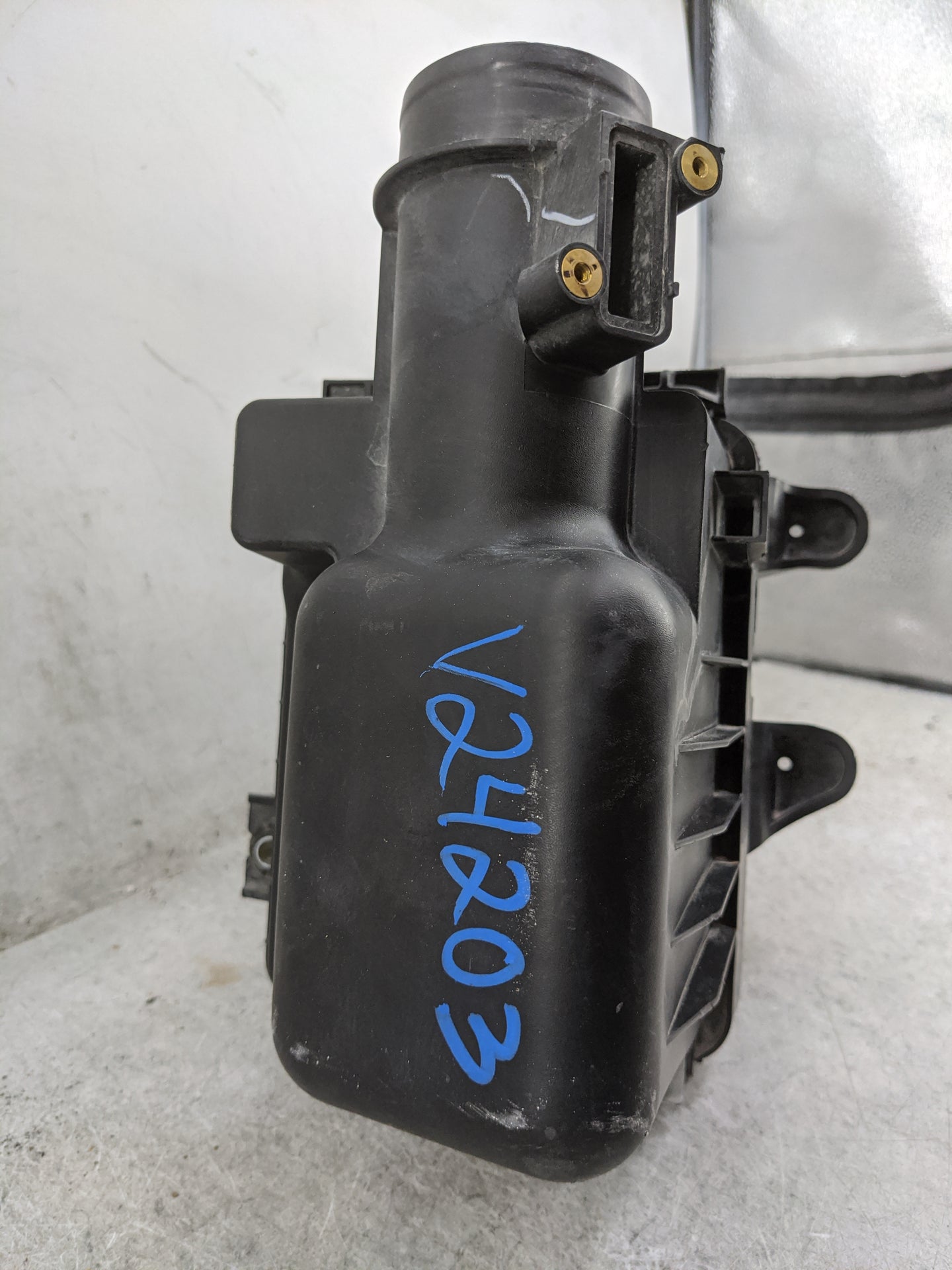 2020-2022 Nissan Versa Air Cleaner Intake-duct Hose Tube 1476852 - Oemusedautoparts1.com