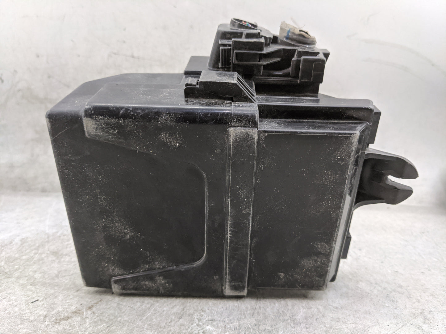 2020-2022 Nissan Versa Fusebox Fuse Box Panel Relay Module Fits Fits 2020 2021 2022 OEM Used Auto Parts - Oemusedautoparts1.