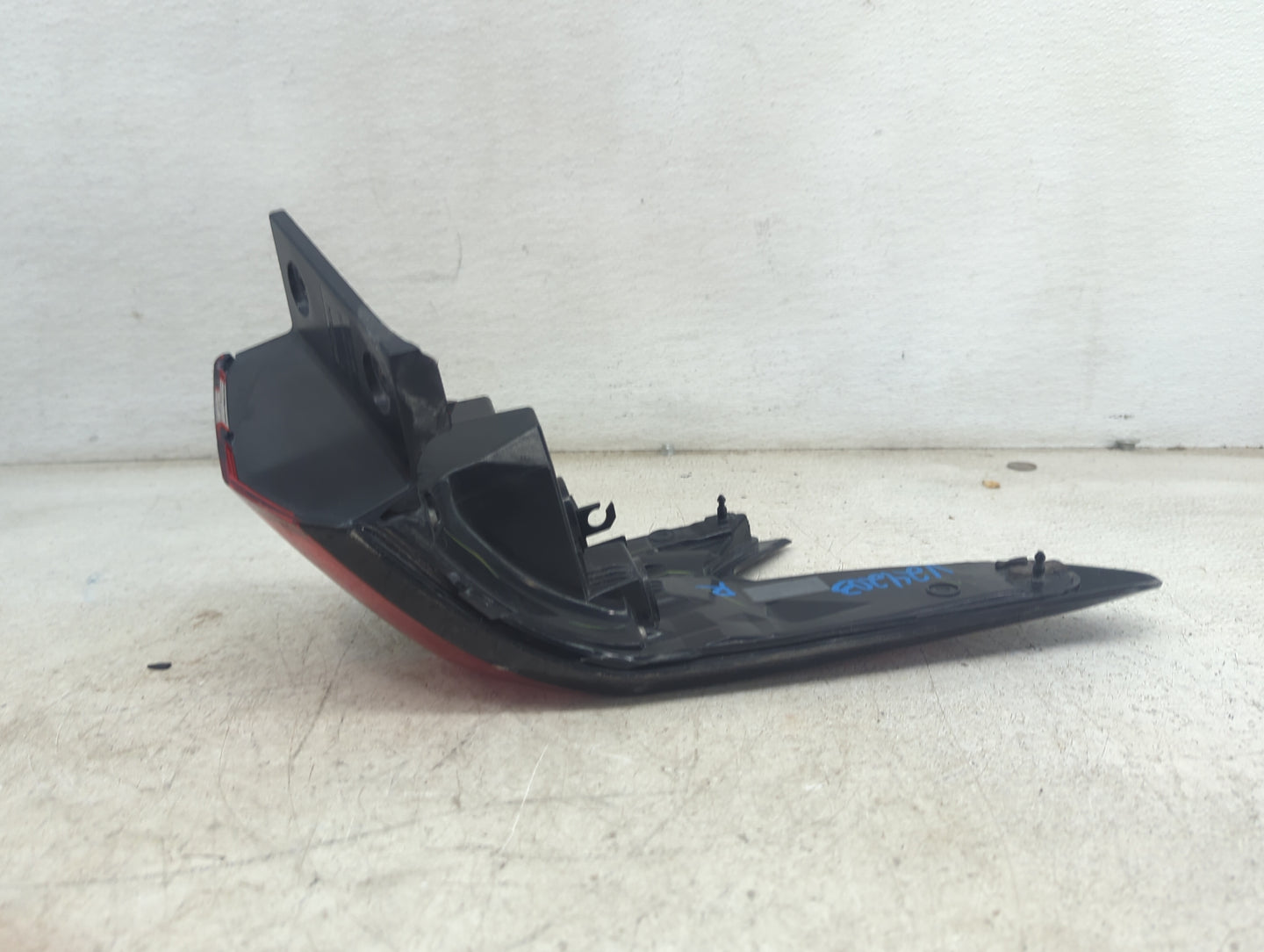 2020-2022 Nissan Versa Tail Light Assembly Passenger Right OEM Fits Fits 2020 2021 2022 OEM Used Auto Parts - Oemusedautopar