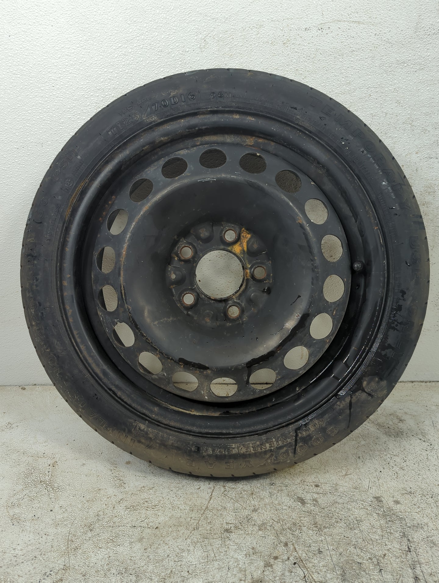 2023 Pontiac G6 Spare Donut Tire Wheel Rim Oem - Oemusedautoparts1.com