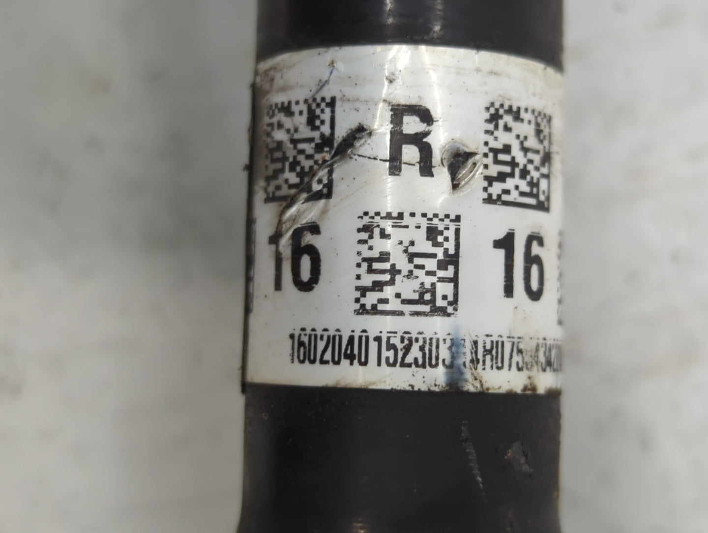 2023 Porsche Macan Axle Shaft Front Driver Cv C/v - Oemusedautoparts1.com