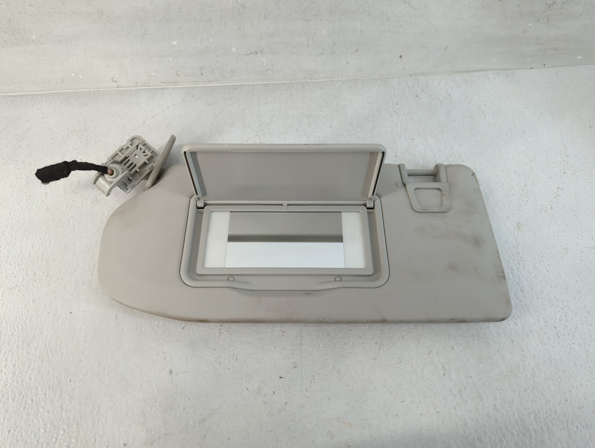 2023 Porsche Macan Sun Visor Shade Replacement Driver Left Mirror Fits OEM Used Auto Parts - Oemusedautoparts1.com