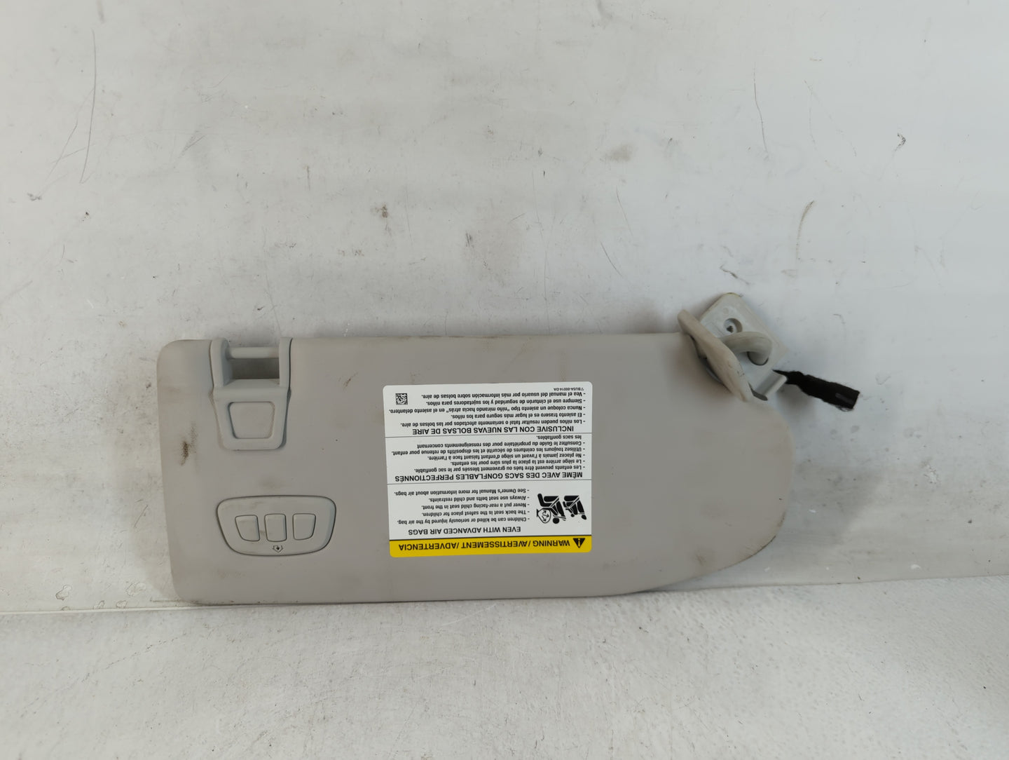 2023 Porsche Macan Sun Visor Shade Replacement Driver Left Mirror Fits OEM Used Auto Parts - Oemusedautoparts1.com