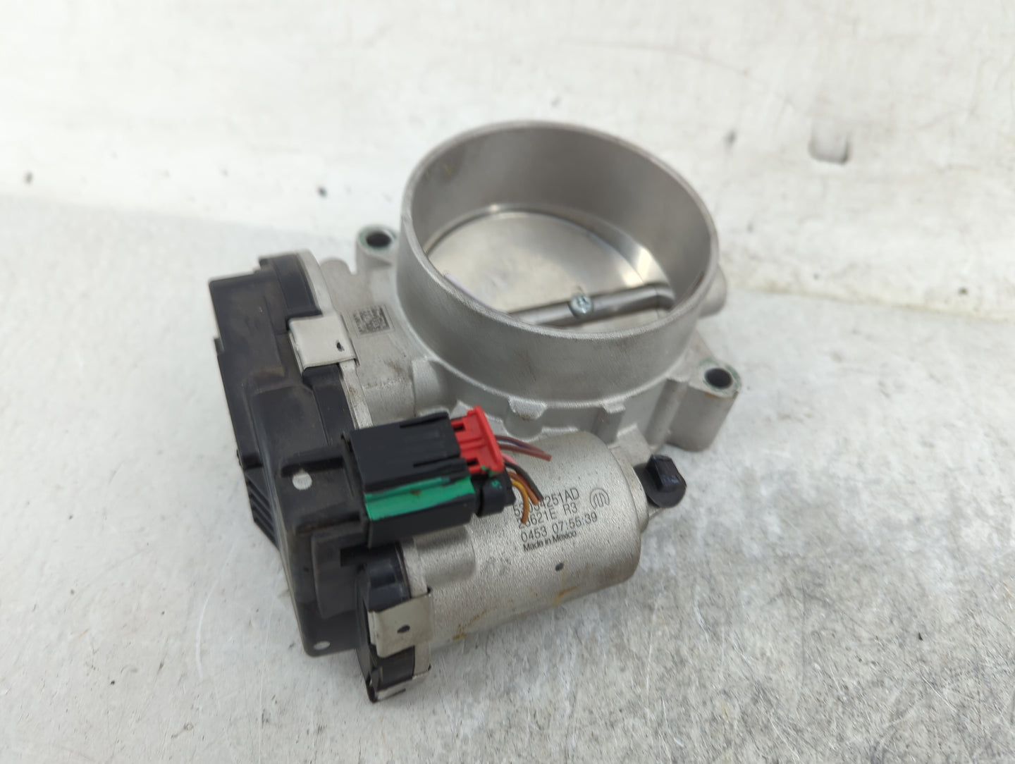 2013-2022 Ram 1500 Throttle Body P/N:53034251AD Fits Fits 2012 2013 2014 2015 2016 2017 2018 2019 2020 2021 2022 OEM Used Au