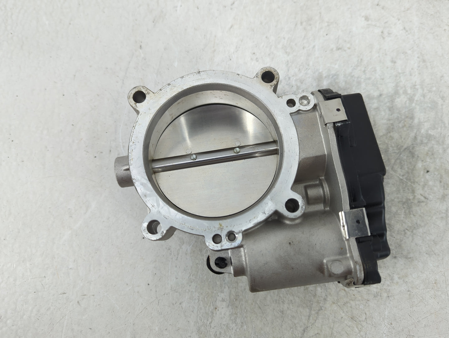 2013-2022 Ram 1500 Throttle Body P/N:53034251AD Fits Fits 2012 2013 2014 2015 2016 2017 2018 2019 2020 2021 2022 OEM Used Au