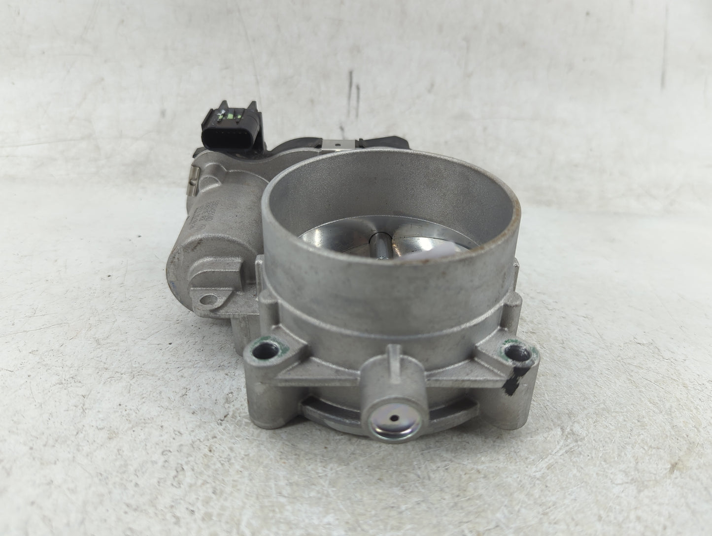2013-2022 Ram 1500 Throttle Body P/N:53034251AD Fits Fits 2012 2013 2014 2015 2016 2017 2018 2019 2020 2021 2022 OEM Used Au