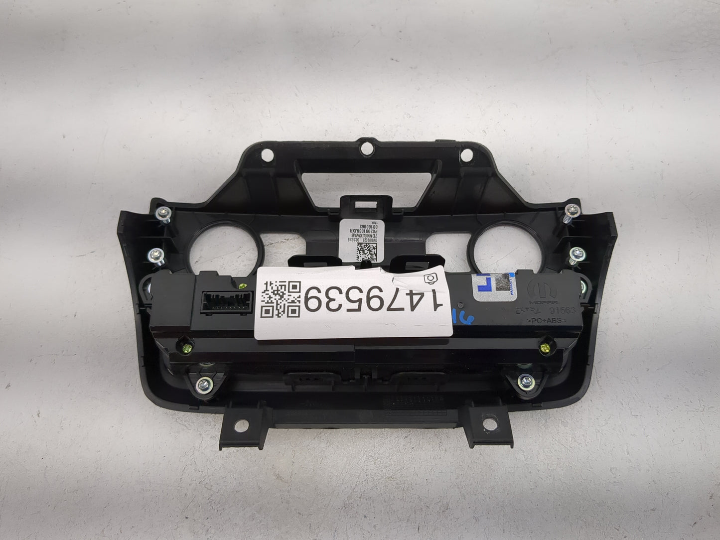 2023 Ram 1500 Climate Control Module Temperature AC/Heater Replacement P/N:P02991039JXR P0299103JXR Fits Fits 2022 OEM Used 