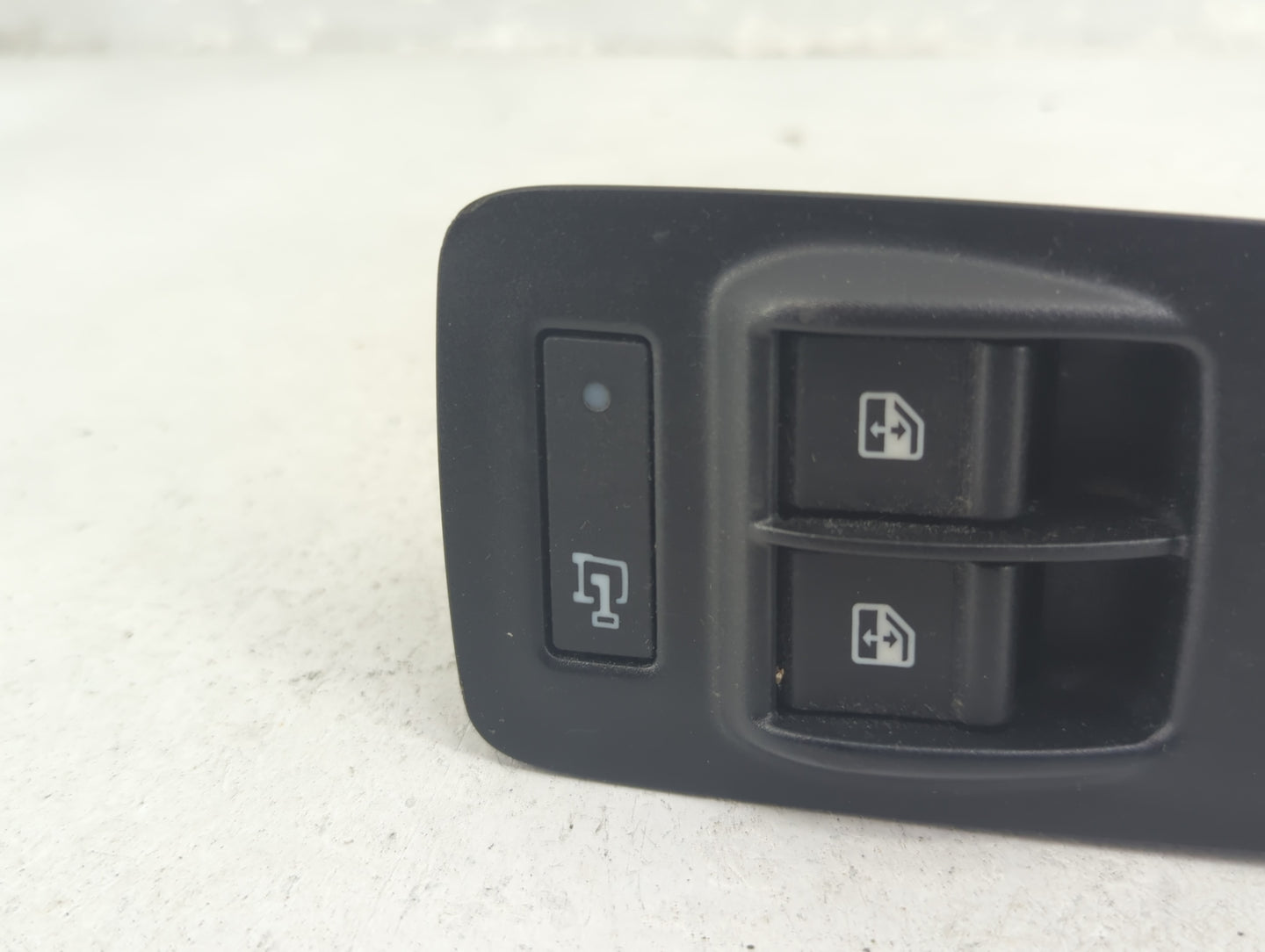 2023 Ram Promaster Master Power Window Switch Replacement Driver Side Left P/N:60961276 30171728, 7EN85JXWAA Fits OEM Used A