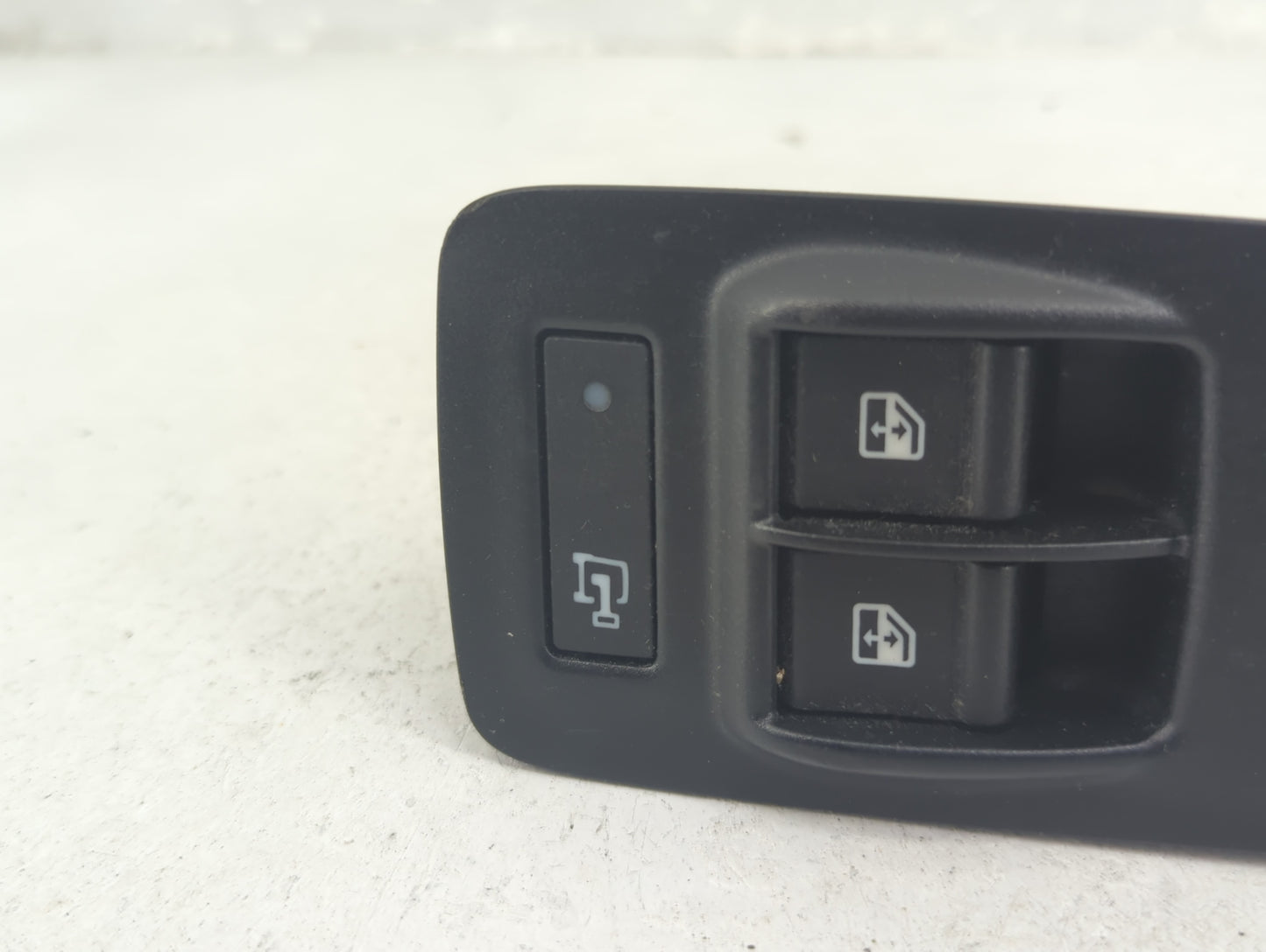 2023 Ram Promaster Master Power Window Switch Replacement Driver Side Left P/N:60961276 30171728, 7EN85JXWAA Fits OEM Used A