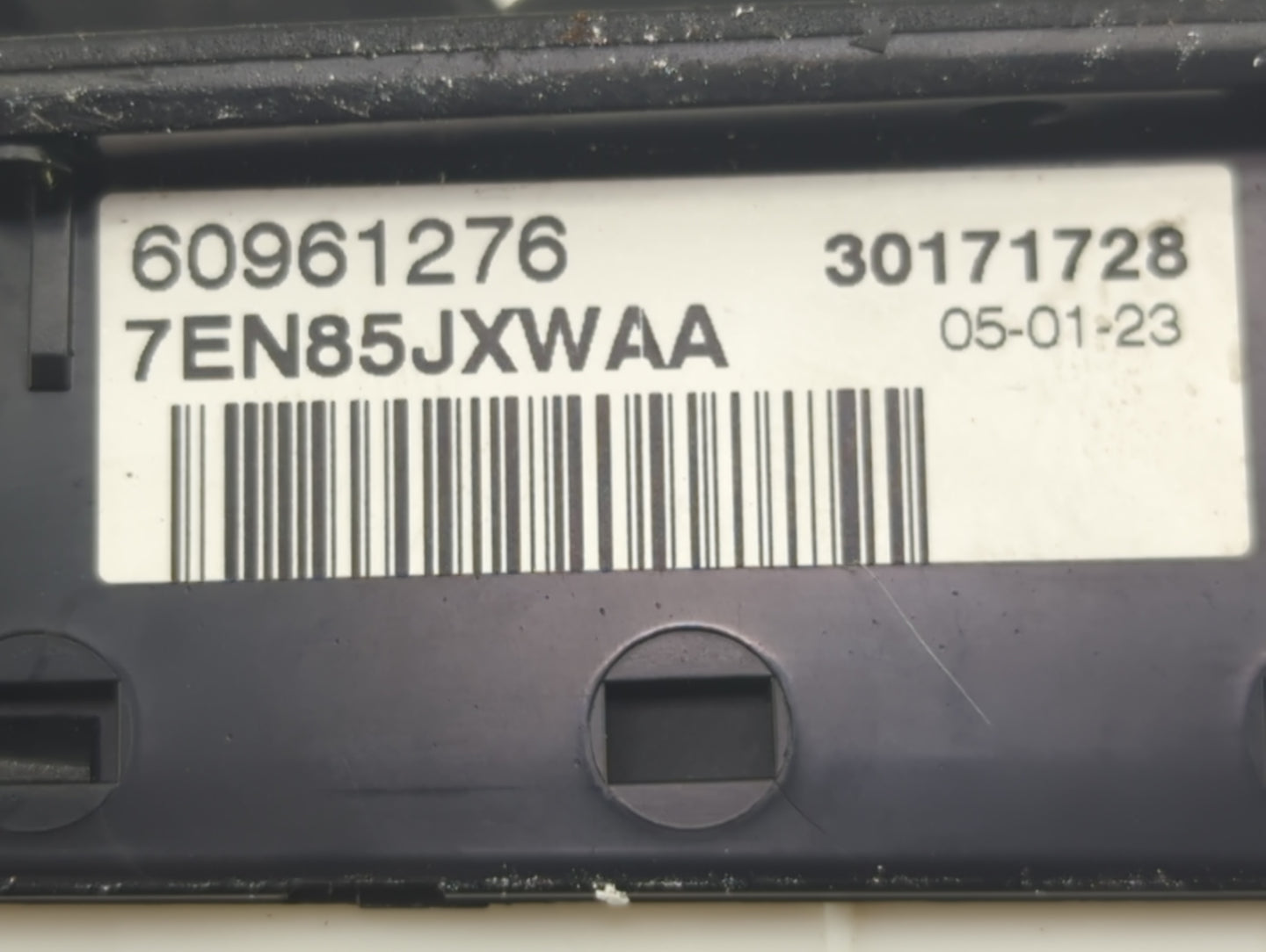 2023 Ram Promaster Master Power Window Switch Replacement Driver Side Left P/N:60961276 30171728, 7EN85JXWAA Fits OEM Used A