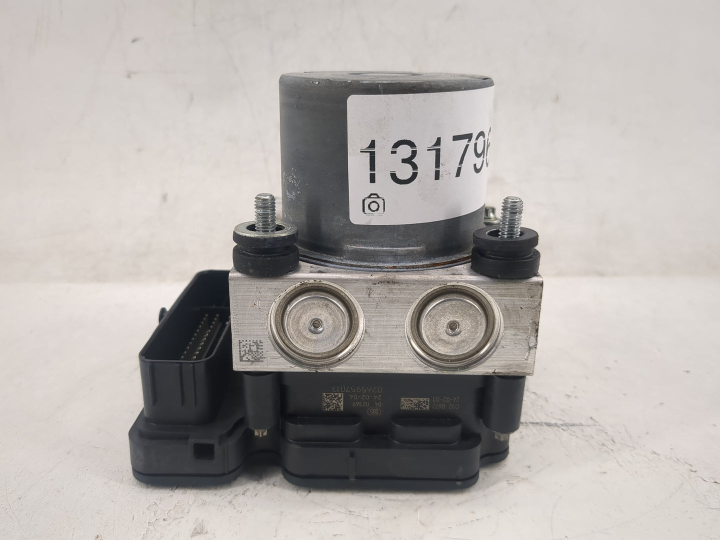 2023 Ram Promaster 1500 ABS Pump Control Module Replacement P/N:P68571269AB Fits OEM Used Auto Parts - Oemusedautoparts1.com