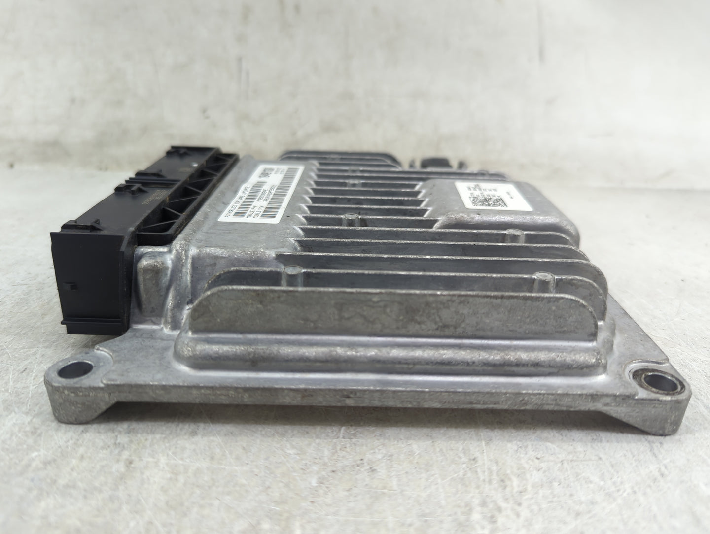 2022 Ram Promaster 1500 PCM Engine Control Computer ECU ECM PCU OEM P/N:68540972AJ Fits OEM Used Auto Parts - Oemusedautopar