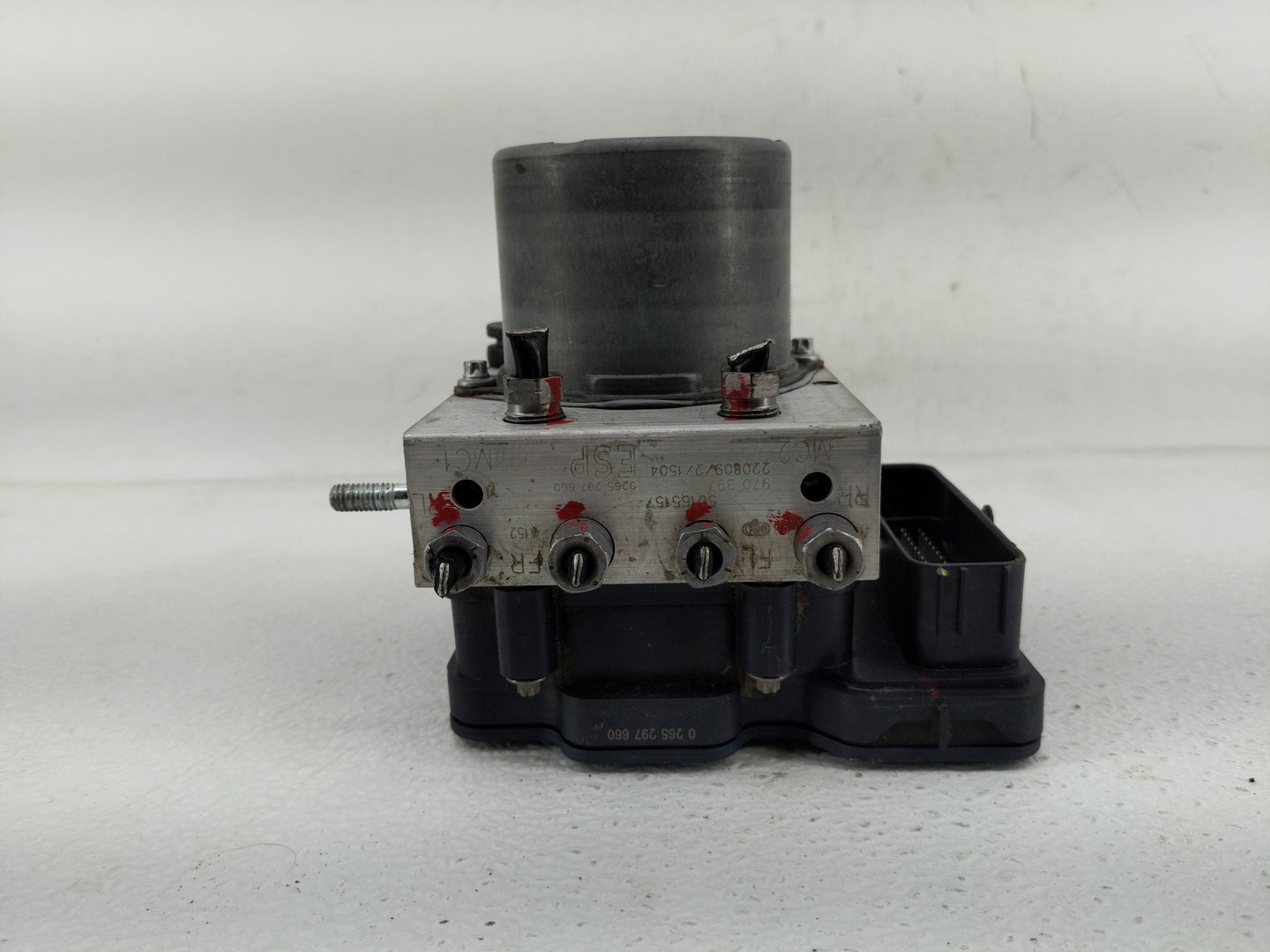 2023 Ram Promaster 2500 ABS Pump Control Module Replacement Fits OEM Used Auto Parts - Oemusedautoparts1.com