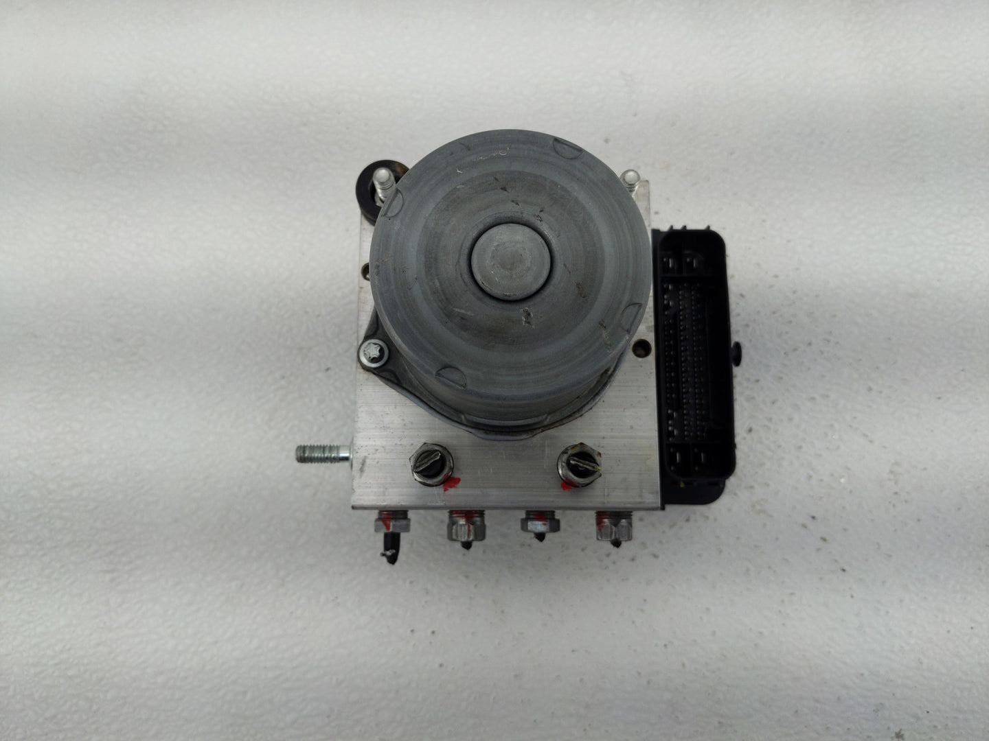 2023 Ram Promaster 2500 ABS Pump Control Module Replacement Fits OEM Used Auto Parts - Oemusedautoparts1.com