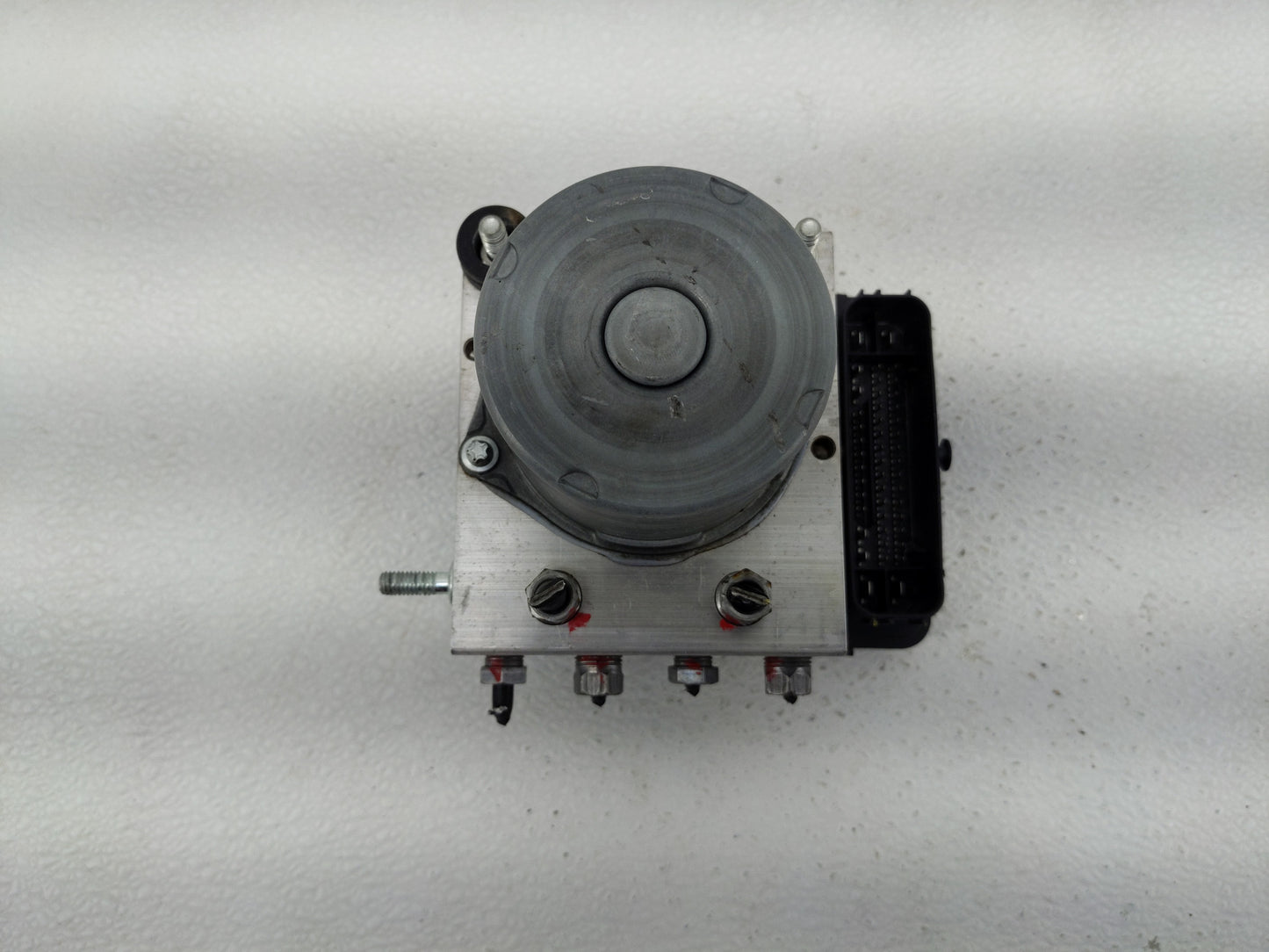 2023 Ram Promaster 2500 ABS Pump Control Module Replacement Fits OEM Used Auto Parts - Oemusedautoparts1.com