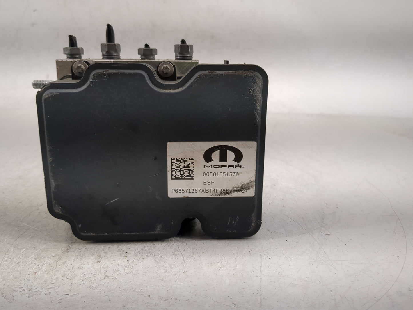 2023 Ram Promaster 2500 ABS Pump Control Module Replacement P/N:00501651570 Fits OEM Used Auto Parts - Oemusedautoparts1.com