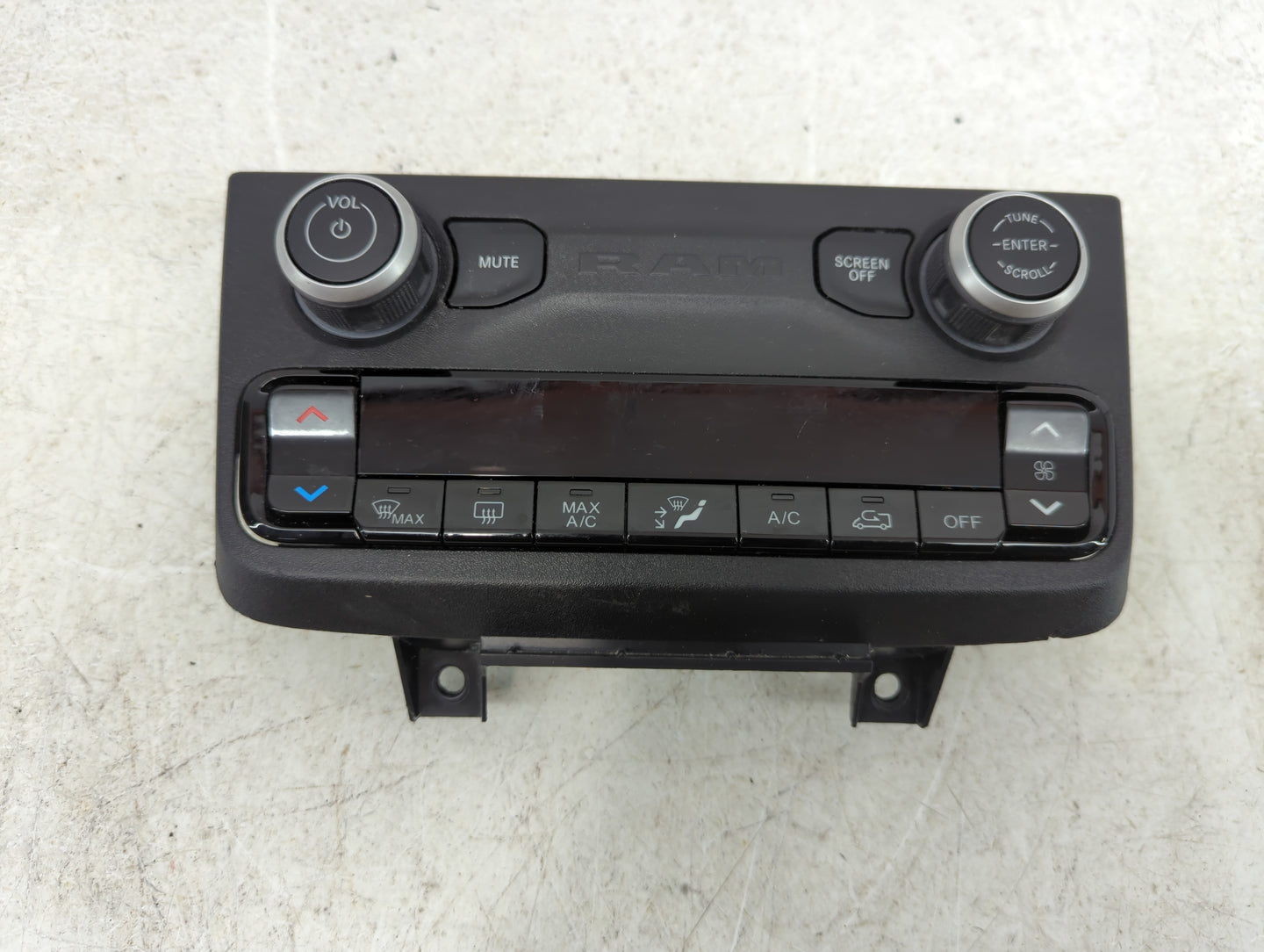 2022 Ram Promaster 2500 Climate Control Module Temperature AC/Heater Replacement P/N:60978116 Fits OEM Used Auto Parts - Oem