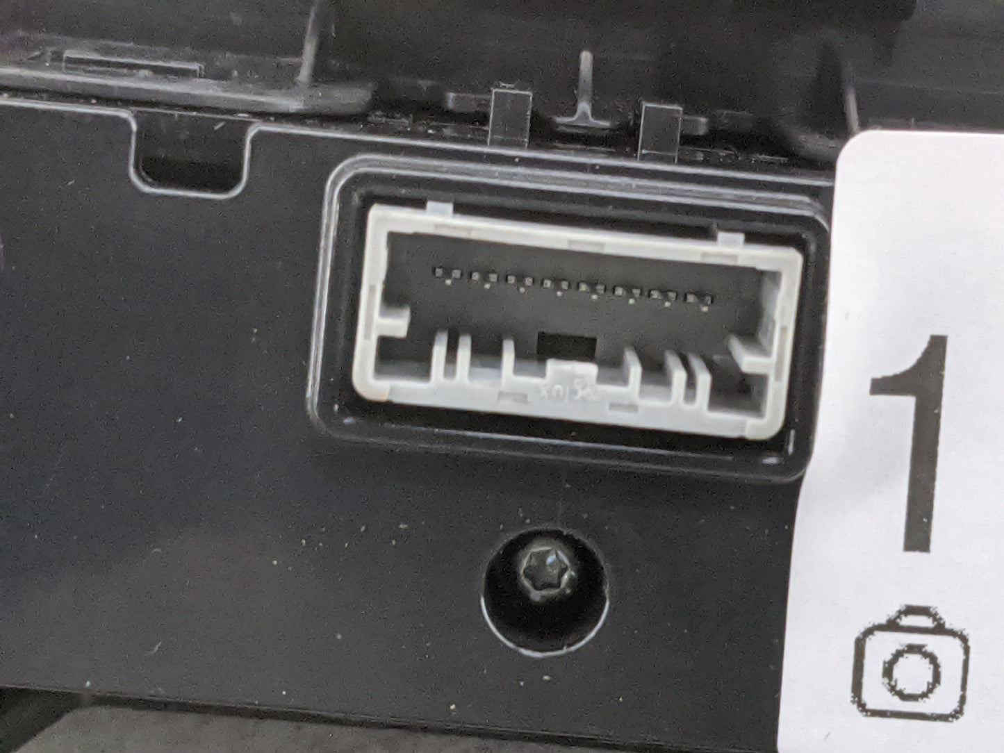 2023 Ram Promaster 2500 Radio Control Panel Black - Oemusedautoparts1.com