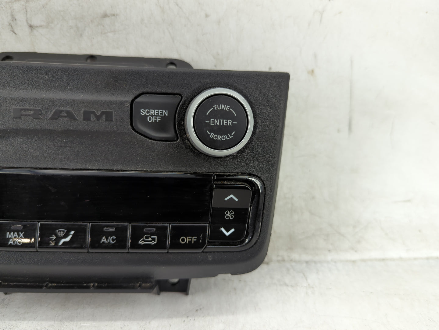 2022 Ram Promaster 3500 Climate Control Module Temperature AC/Heater Replacement P/N:60978116 00609781160 Fits OEM Used Auto