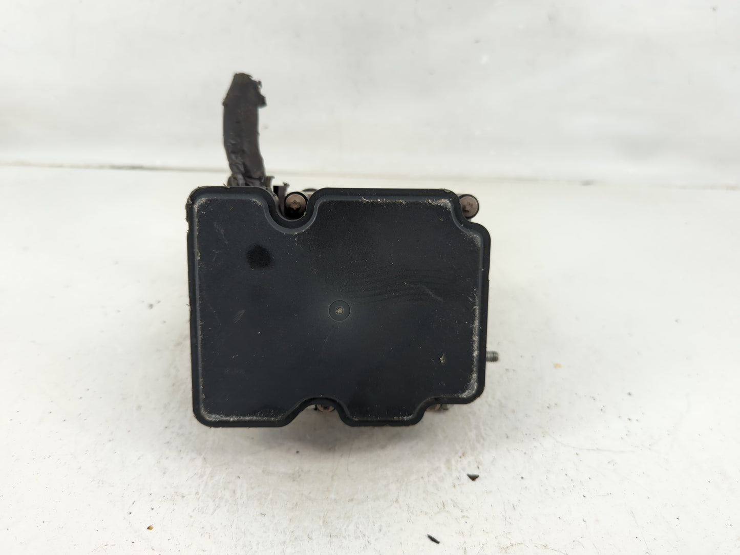 2023 Subaru Ascent ABS Pump Control Module Replacement P/N:970 349 27536XC02A Fits OEM Used Auto Parts - Oemusedautoparts1.c