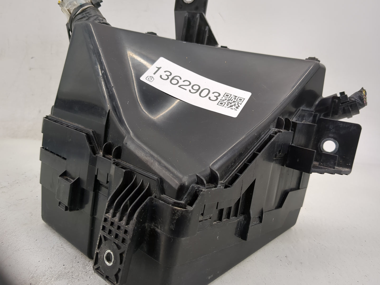 2023 Subaru Ascent Fusebox Fuse Box Panel Relay Module P/N:PP-TD10 5333 YA1 Fits OEM Used Auto Parts - Oemusedautoparts1.com