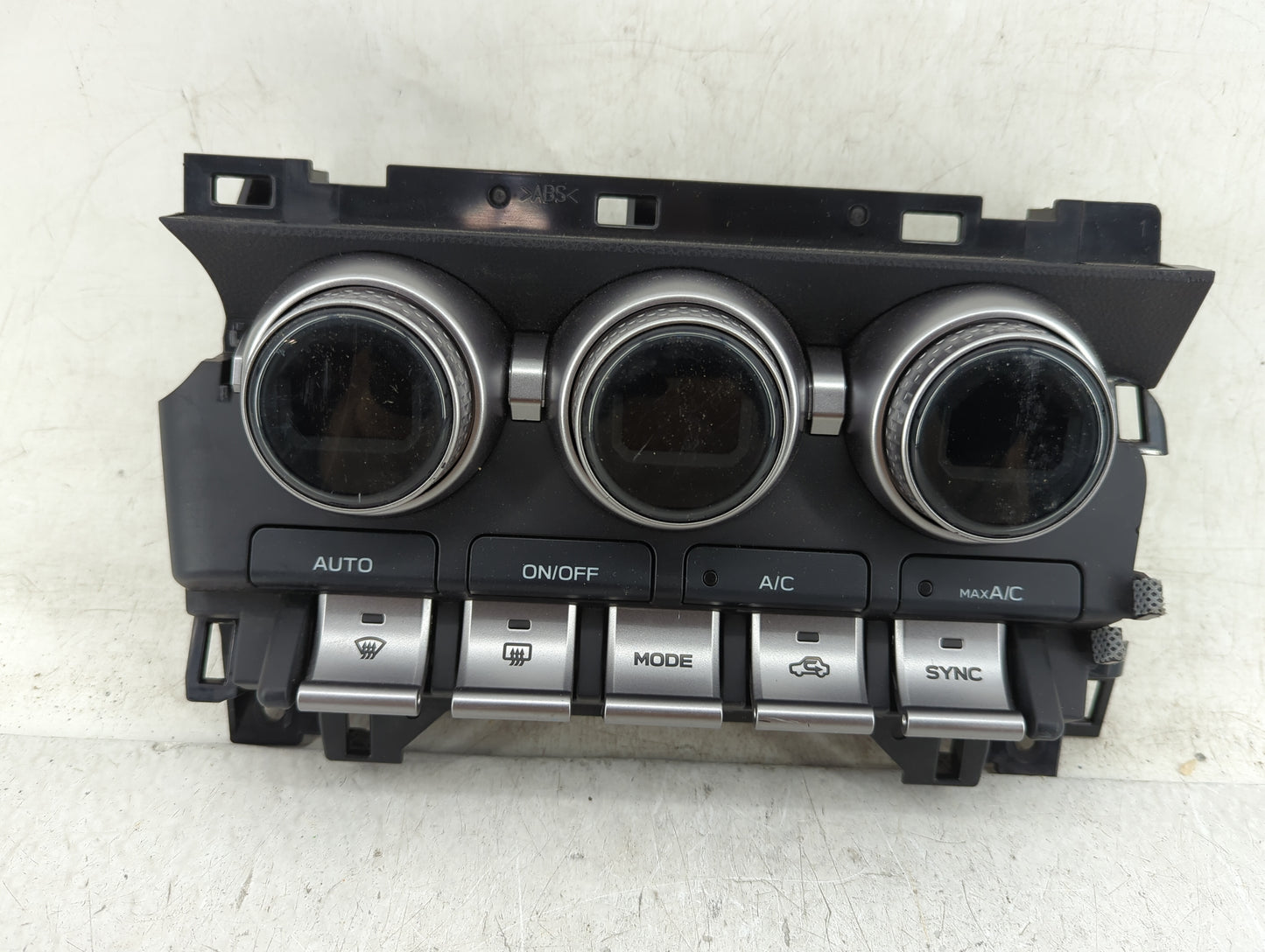 2023 Subaru Brz Climate Control Module Temperature AC/Heater Replacement P/N:72311CC020 Fits OEM Used Auto Parts - Oemusedau