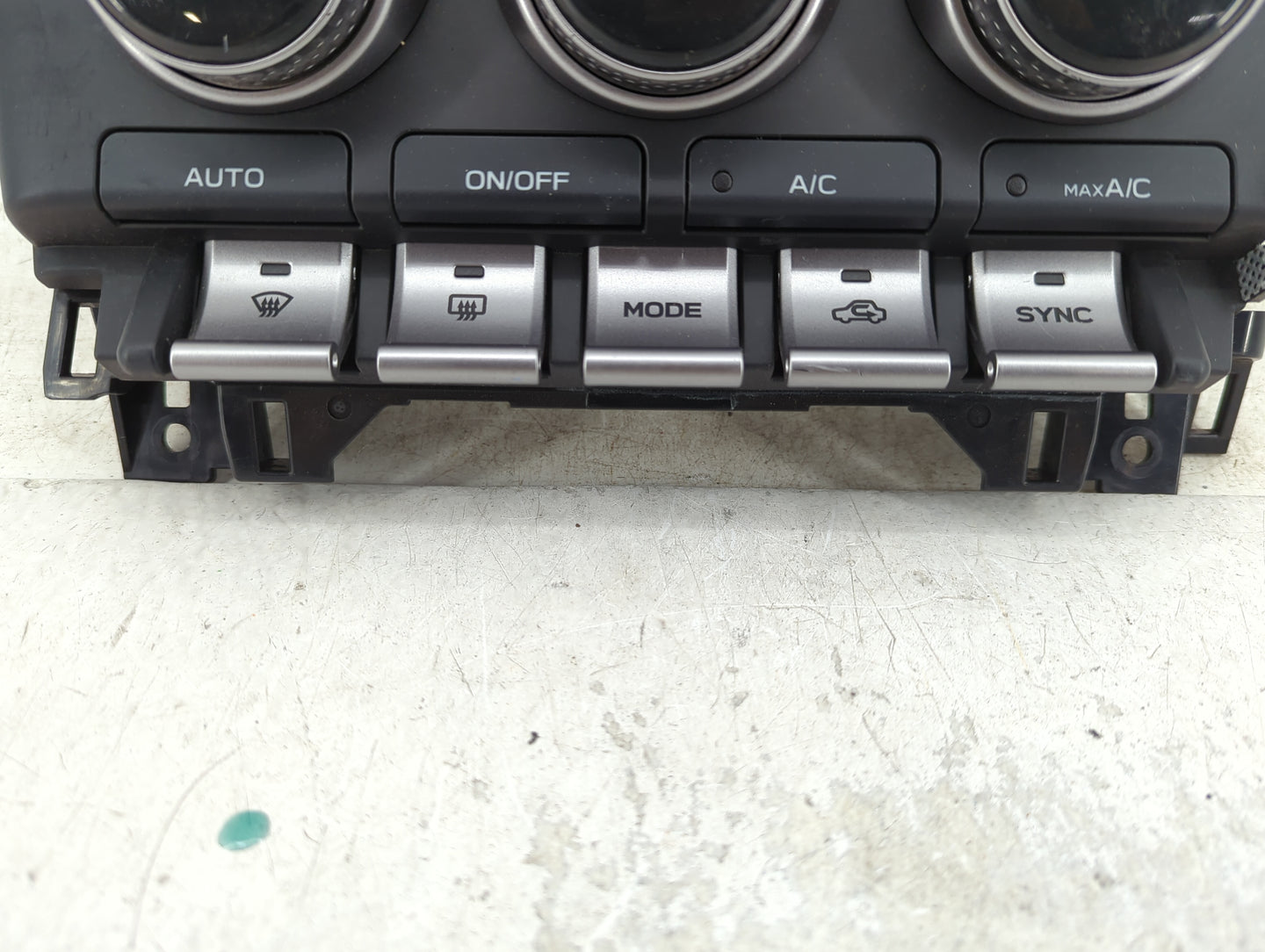 2023 Subaru Brz Climate Control Module Temperature AC/Heater Replacement P/N:72311CC020 Fits OEM Used Auto Parts - Oemusedau
