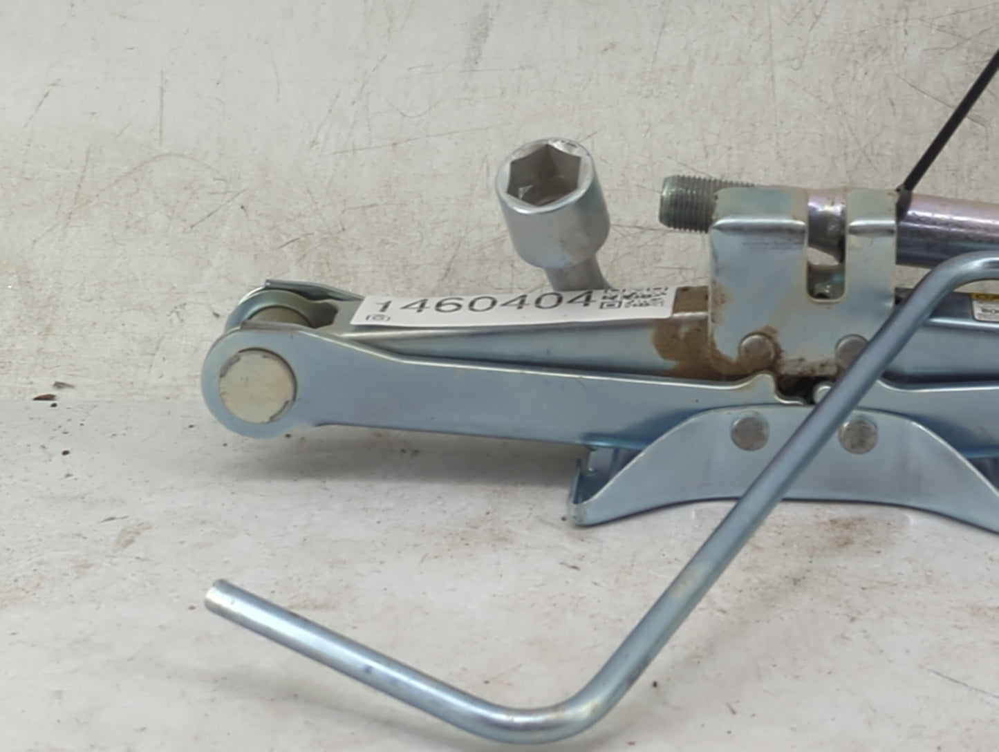 2023 Subaru Brz Spare Scissor Car Jack - Oemusedautoparts1.com