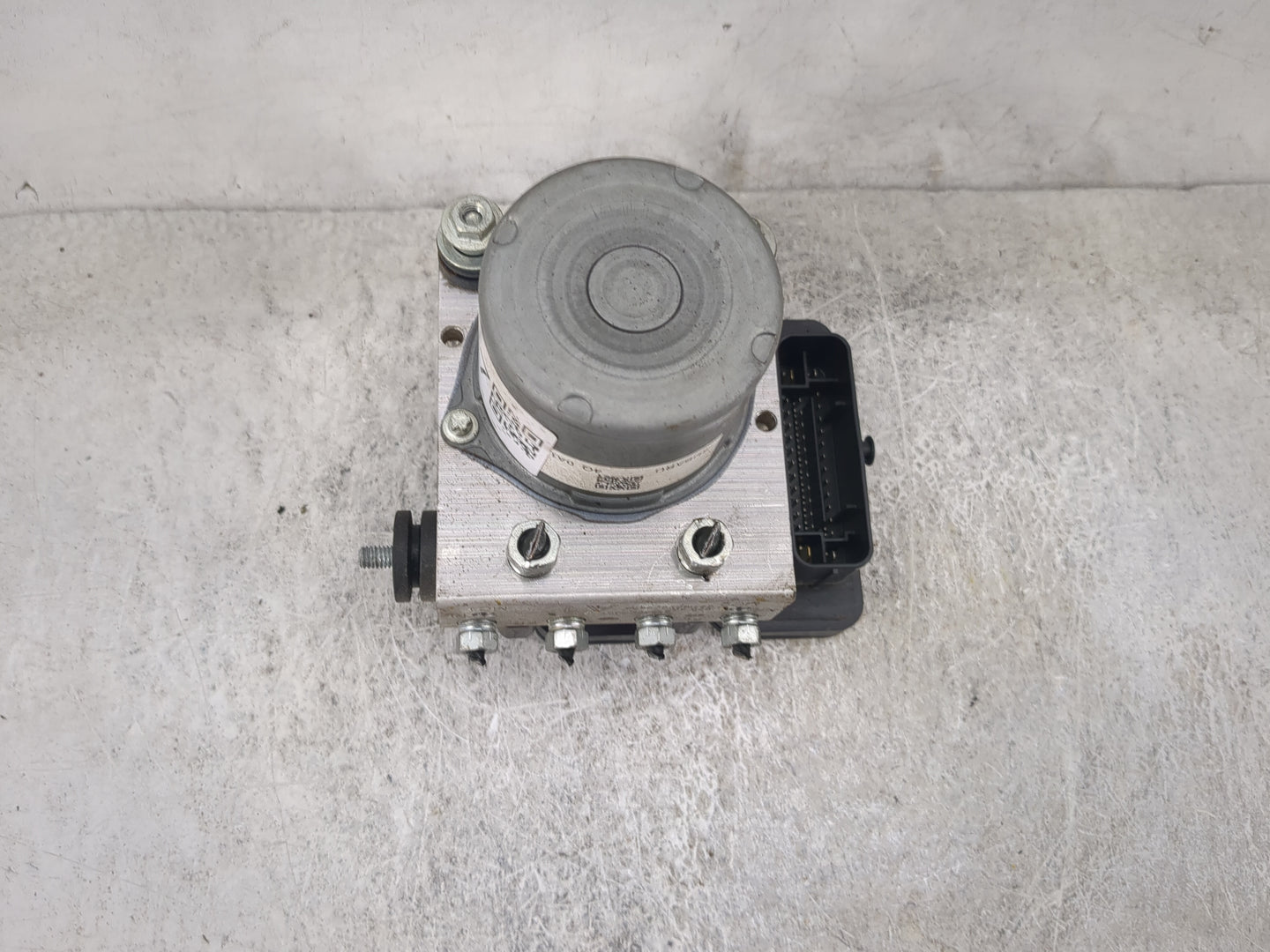 2023 Subaru Brz ABS Pump Control Module Replacement P/N:27536CC001 0265296908 Fits OEM Used Auto Parts - Oemusedautoparts1.c