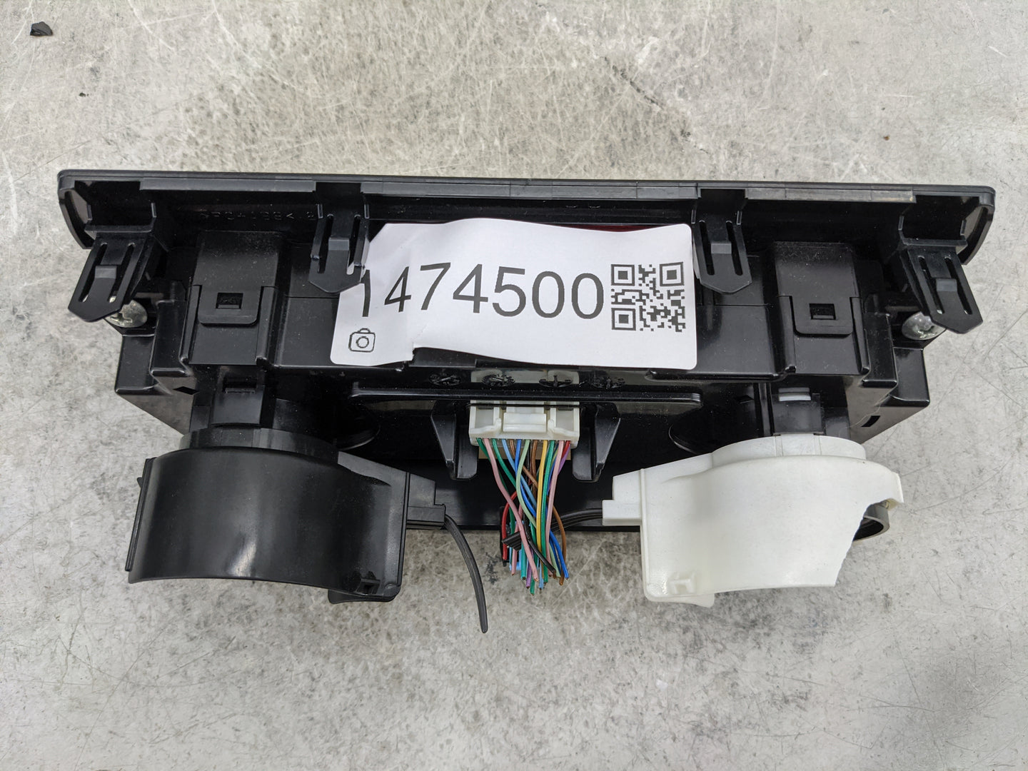 2023 Subaru Crosstrek Climate Control Module Temperature AC/Heater Replacement P/N:72311FL610 Fits OEM Used Auto Parts - Oem