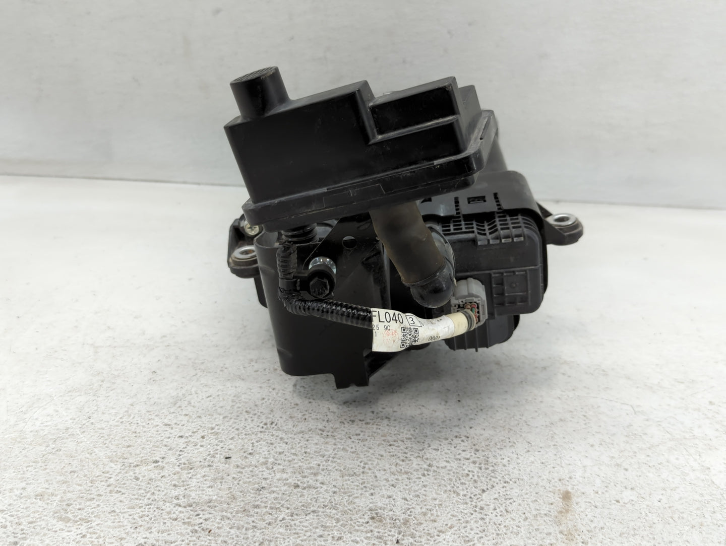 2023 Subaru Crosstrek Fuel Vapor Charcoal Canister - Oemusedautoparts1.com