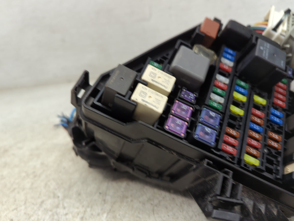 2019-2022 Subaru Forester Fusebox Fuse Box Panel Relay Module Fits Fits 2019 2020 2021 2022 OEM Used Auto Parts - Oemusedaut