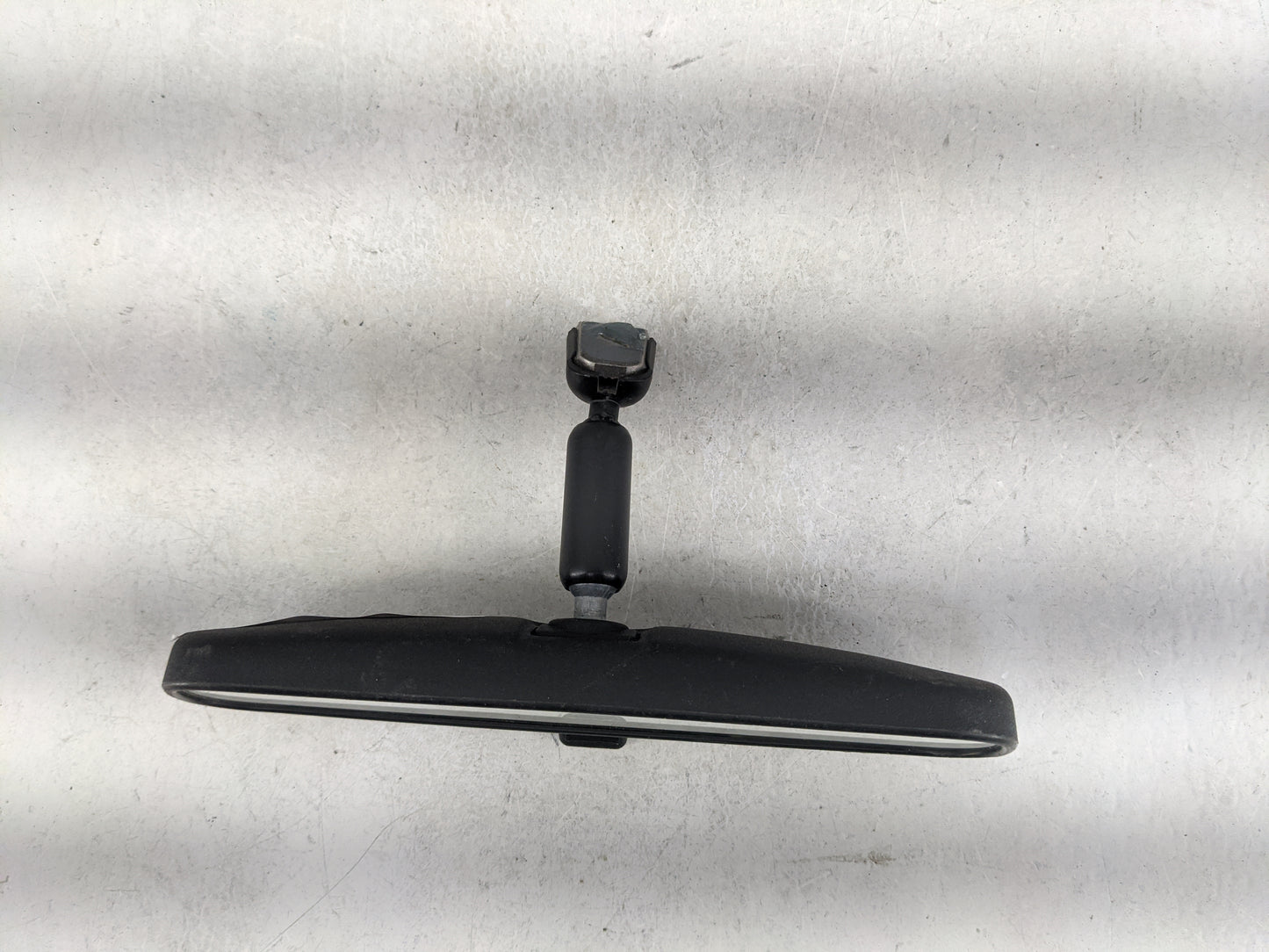 2017-2022 Subaru Impreza Interior Rear View Mirror Replacement OEM P/N:E8011681 031691 Fits OEM Used Auto Parts - Oemusedaut