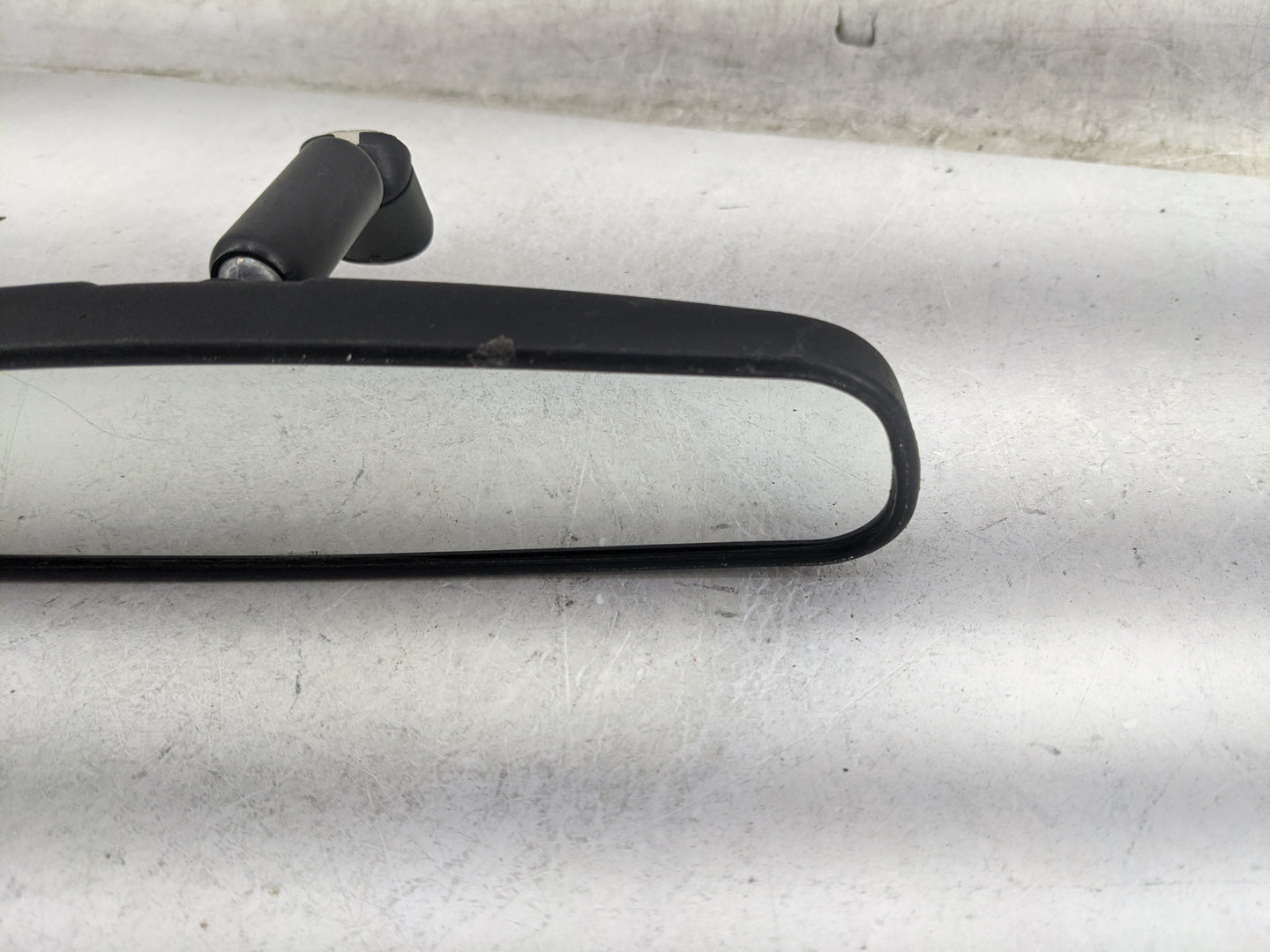 2017-2022 Subaru Impreza Interior Rear View Mirror Replacement OEM P/N:E8011681 031681 Fits OEM Used Auto Parts - Oemusedaut