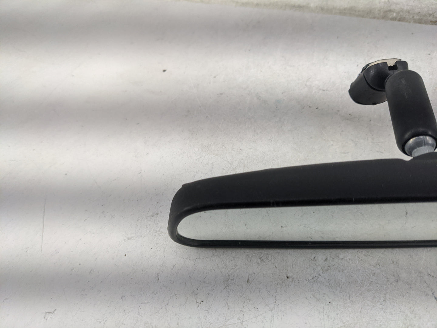 2017-2022 Subaru Impreza Interior Rear View Mirror Replacement OEM P/N:E8011681 031681 Fits OEM Used Auto Parts - Oemusedaut