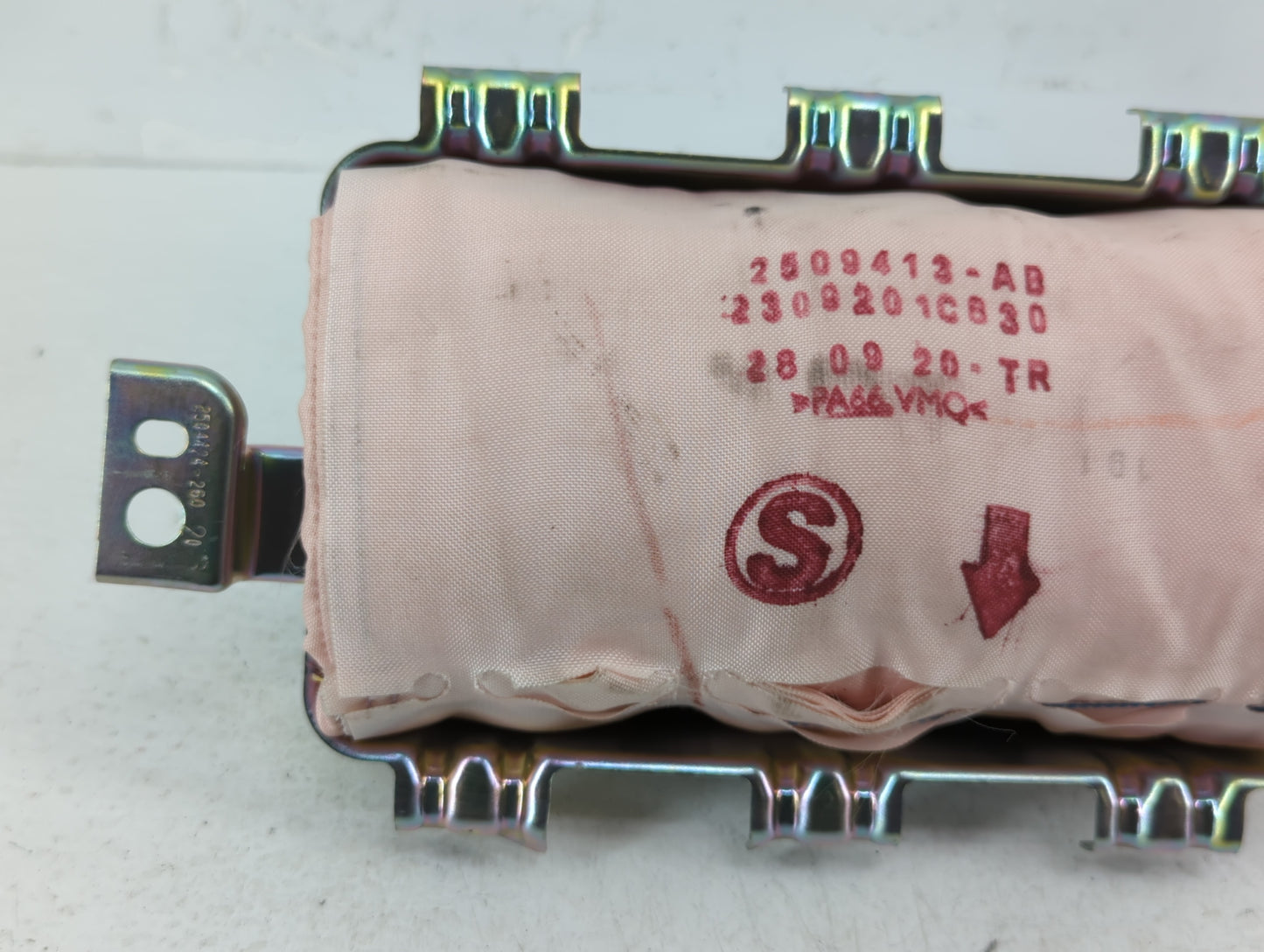 2017-2022 Subaru Impreza Air Bag Passenger Right Dashboard OEM P/N:2309201C830 2509413-AB Fits Fits 2017 2018 2019 2020 2021