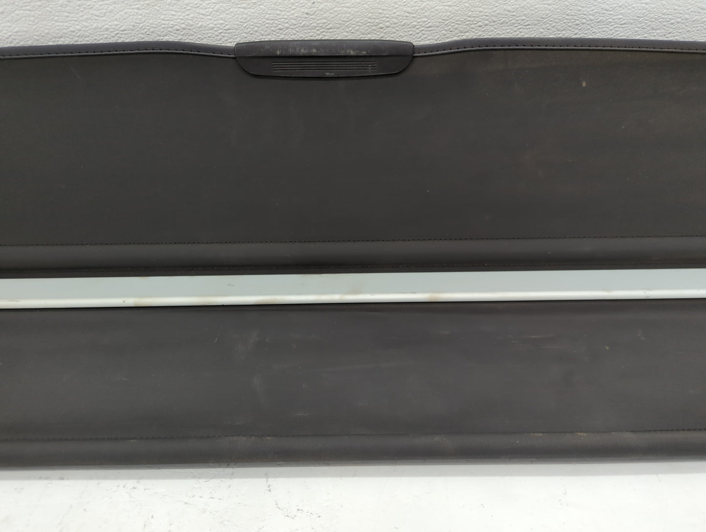 2023 Subaru Legacy Rear Cargo Cover Storage Retractable Shade - Oemusedautoparts1.com