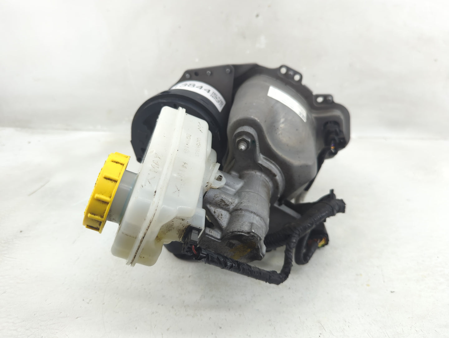 2023 Subaru Legacy Power Brake Booster Oem - Oemusedautoparts1.com