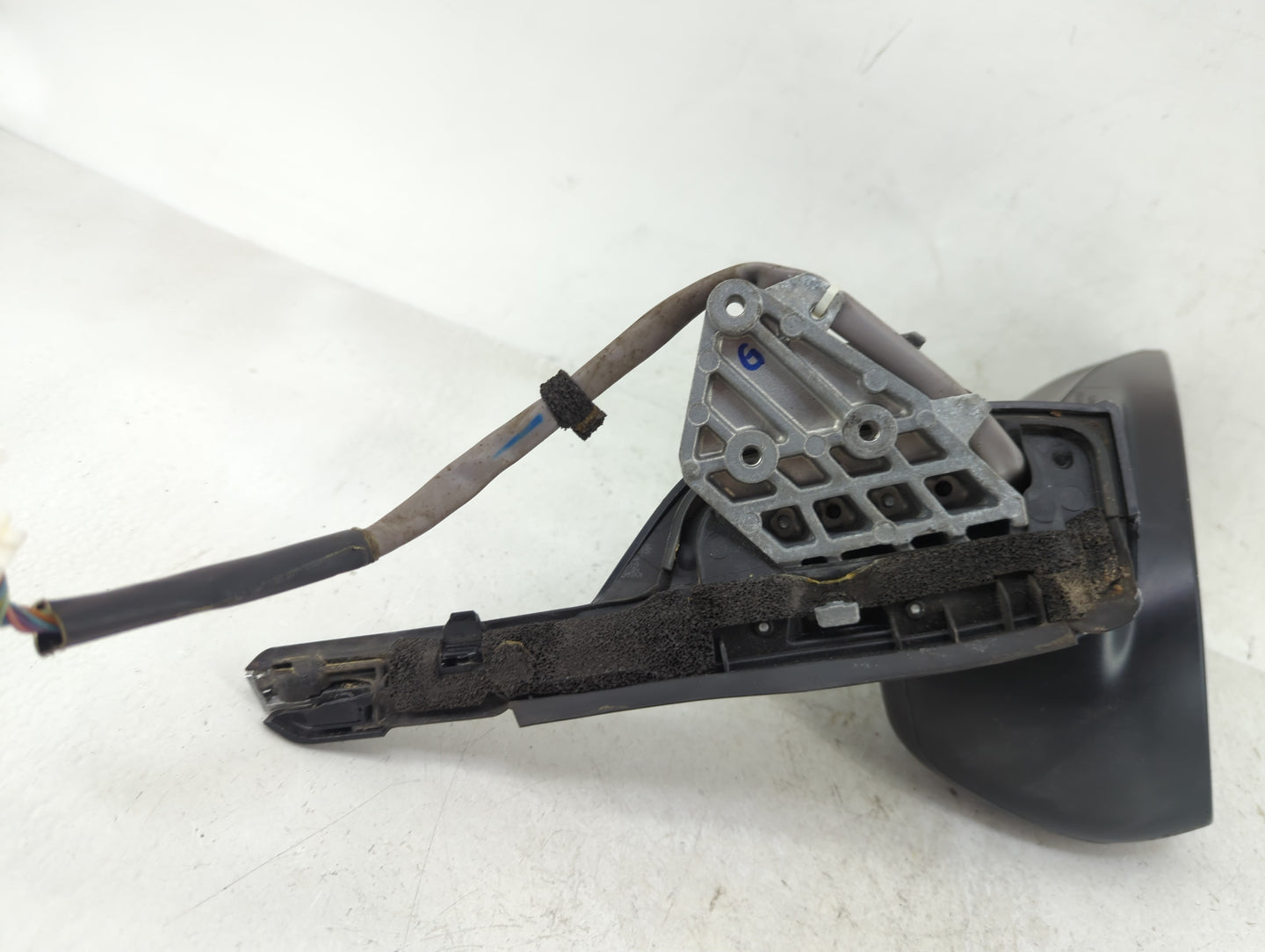 2020-2022 Subaru Legacy Driver Side View Mirror - Left Door Mirror OEM Used - Oemusedautoparts1.com