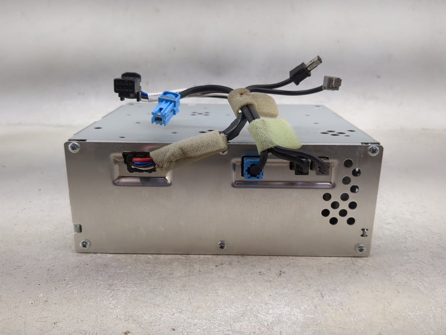 2023 Subaru Legacy Radio AM FM Cd Player Receiver Replacement P/N:DNNS122 007-AJ0174, D200055007 Fits OEM Used Auto Parts - 