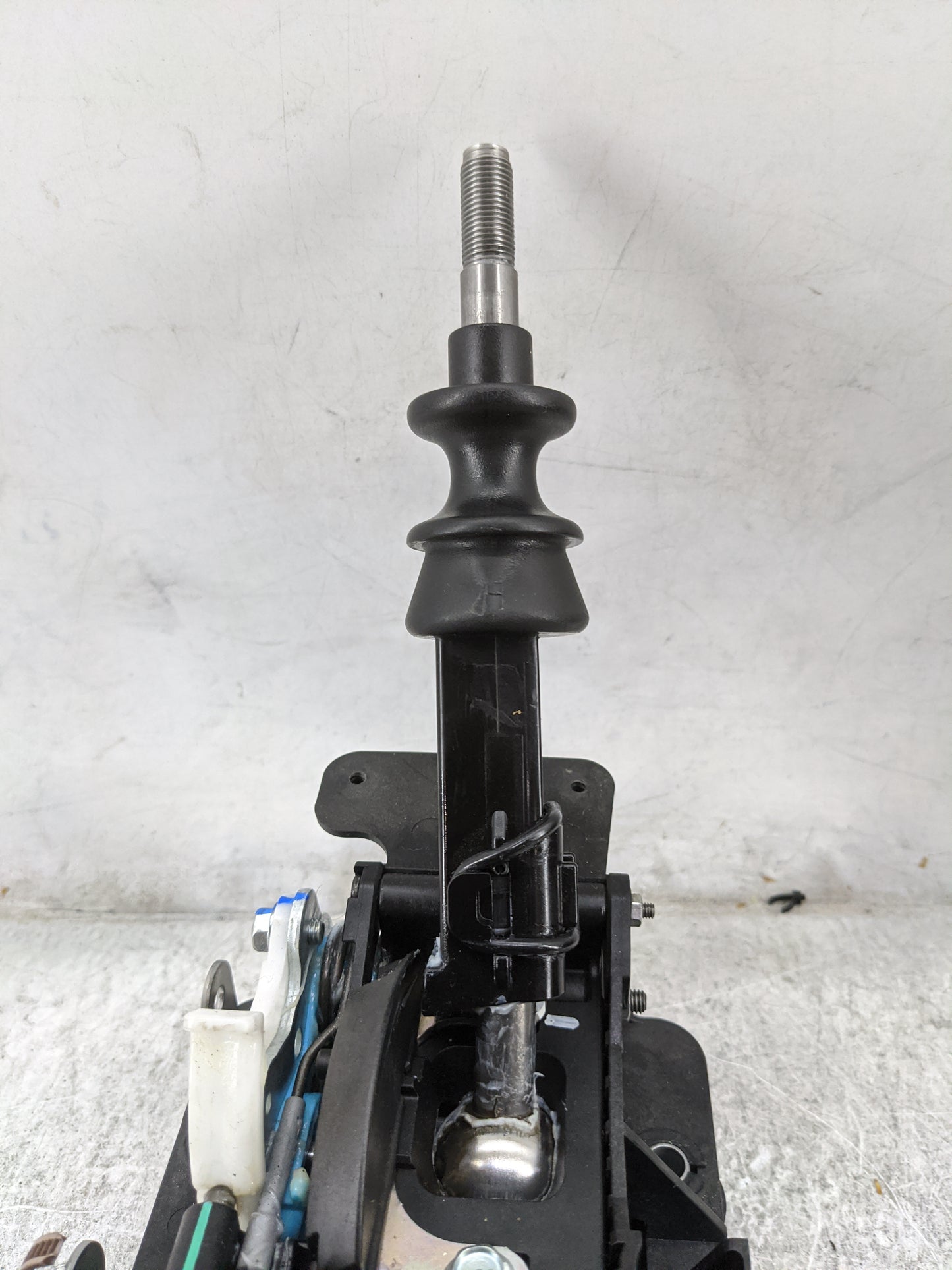 2023 Subaru Wrx Floor Console Assembly Shifter - Oemusedautoparts1.com