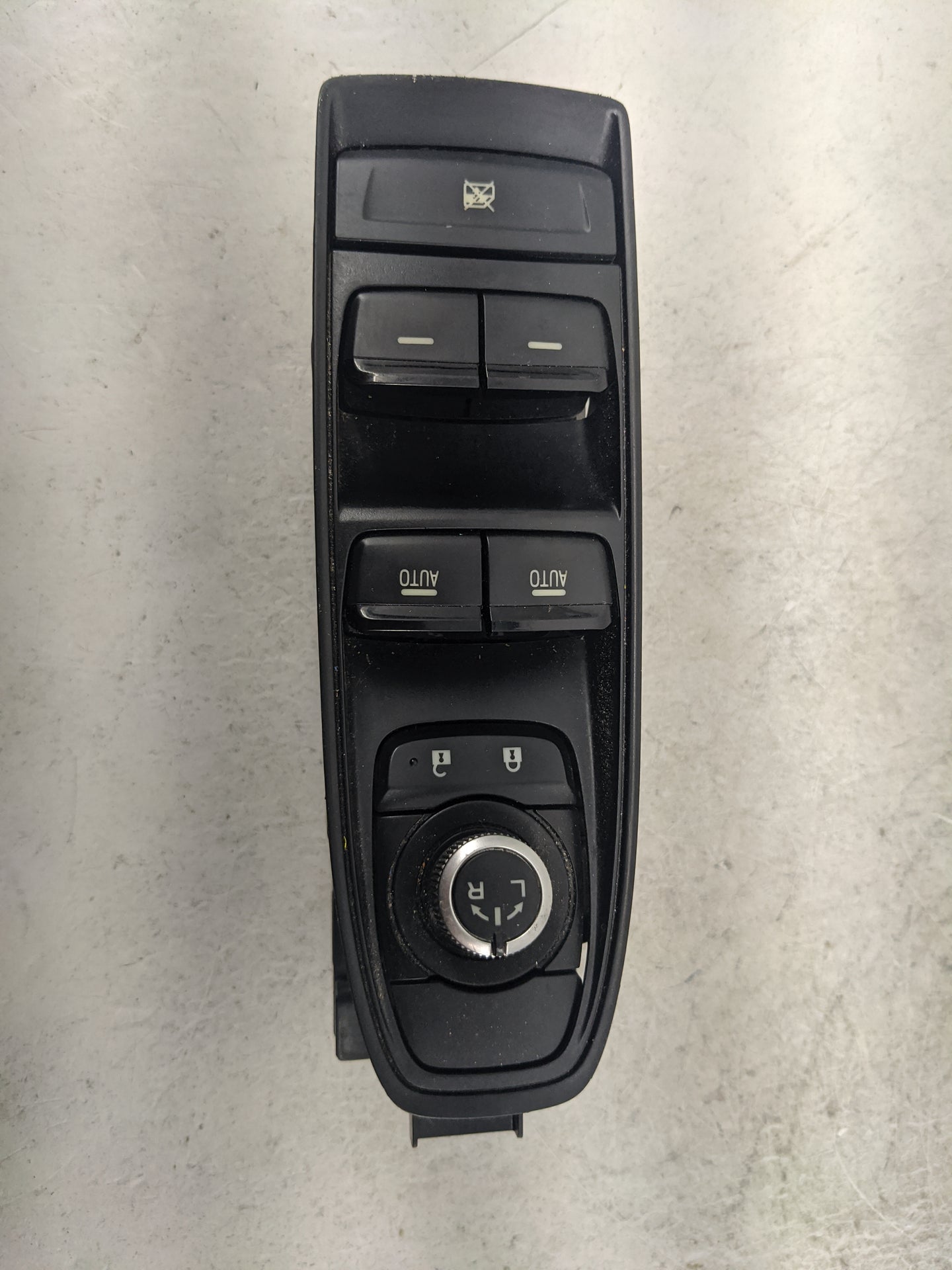 2023 Subaru Xv Master Power Window Switch Replacement Driver Side Left P/N:83071FL680 Fits OEM Used Auto Parts - Oemusedauto