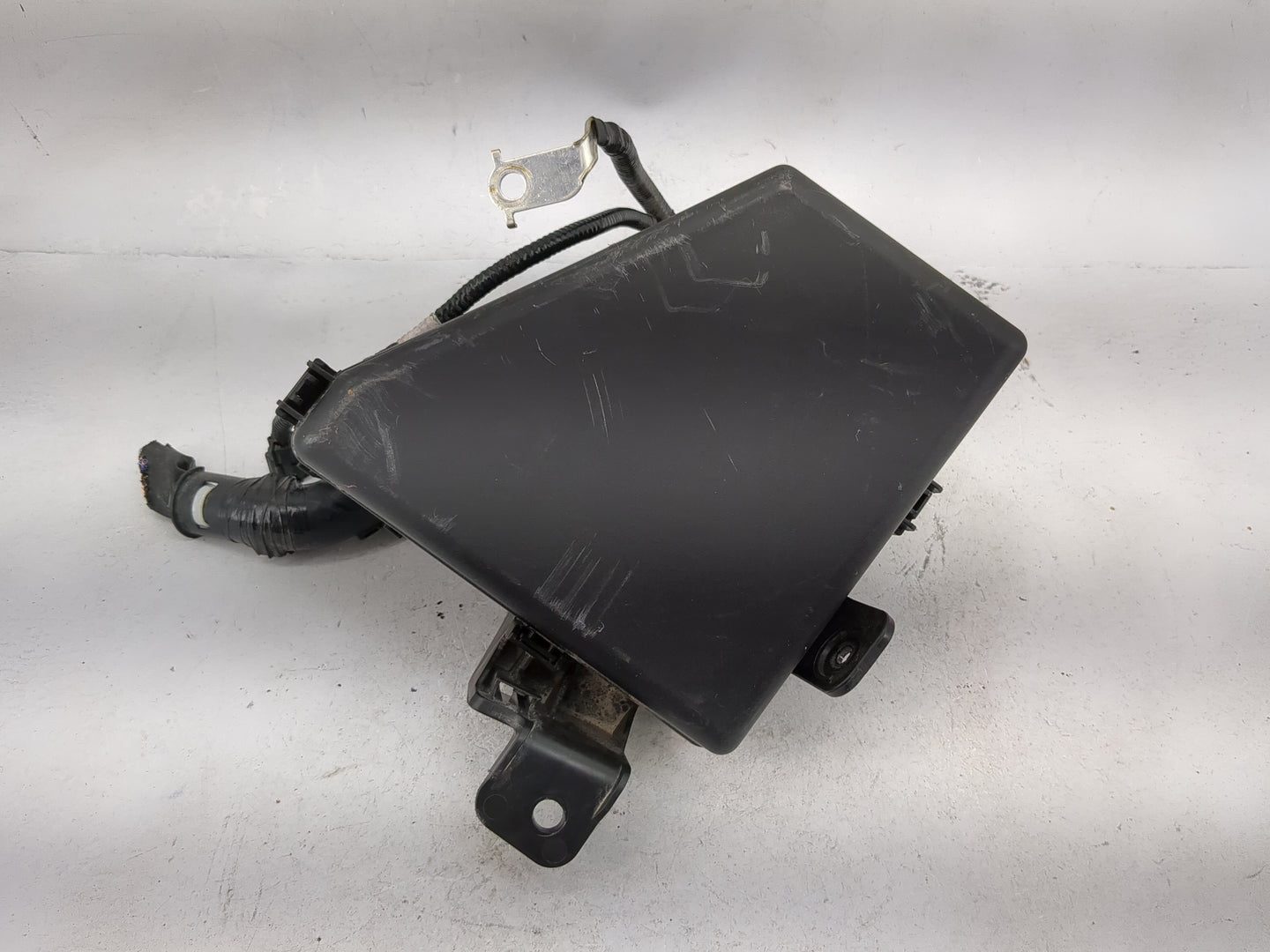 2023 Subaru Xv Fusebox Fuse Box Panel Relay Module P/N:MB504105B Fits OEM Used Auto Parts - Oemusedautoparts1.com